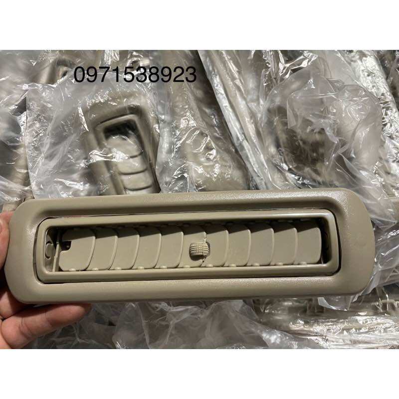 Cửa gió trần toyota innova 2006-2016 giá rẻ
