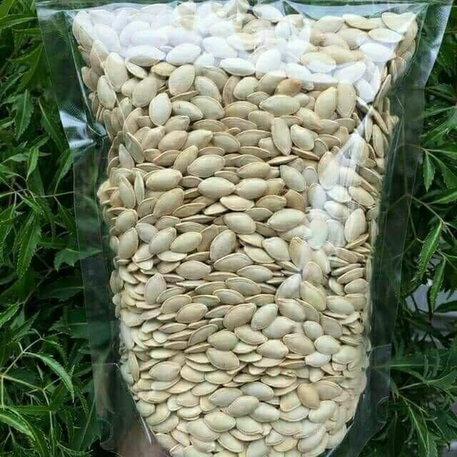 Hạt bí đỏ khô giá 1kg 120k)