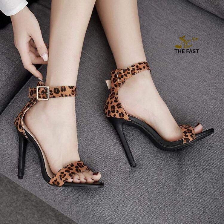 Giày sandal gót nhọn họa tiết da báo NĐ154
