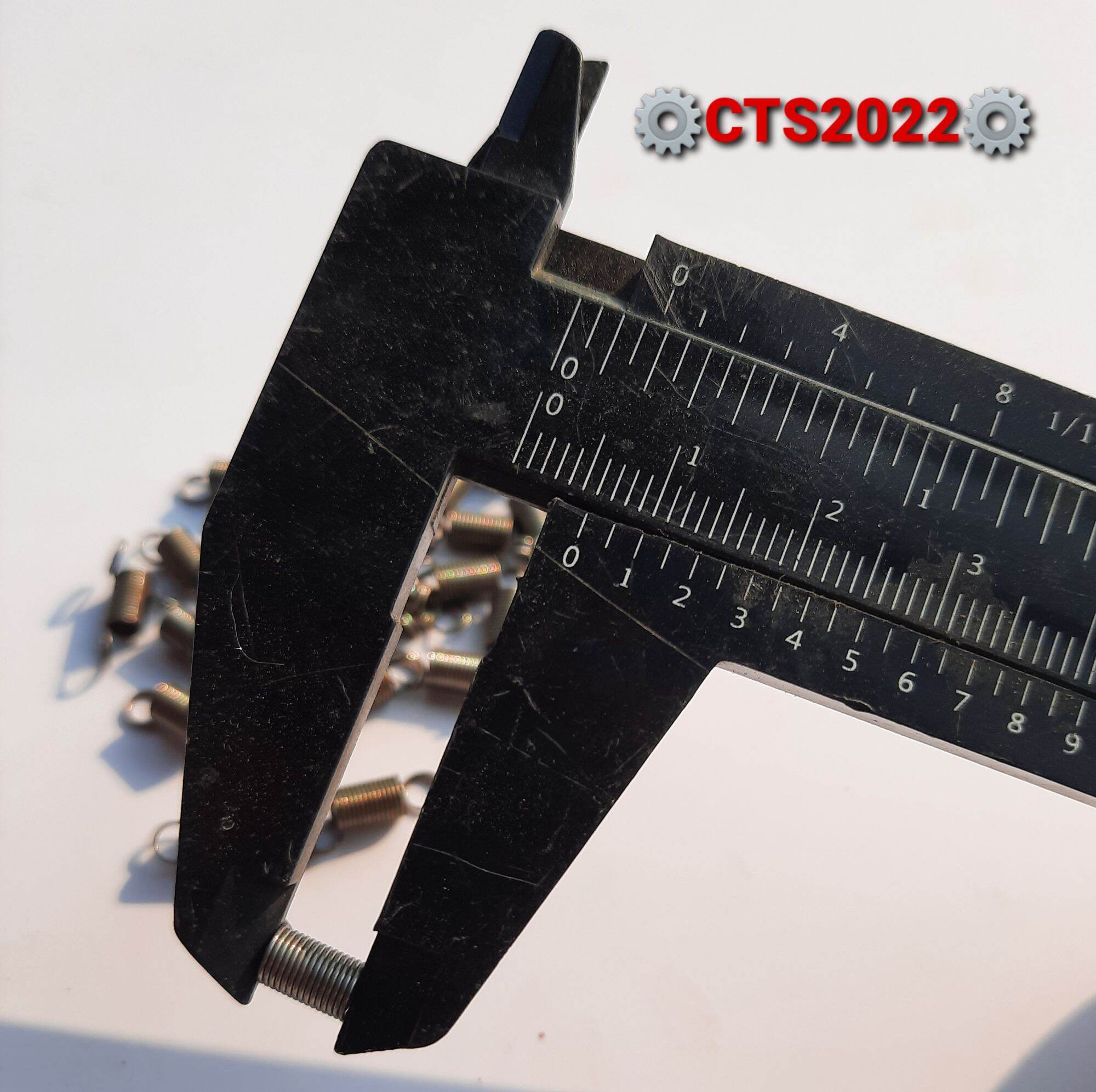 Lò xo kéo phi 3.5mm dài 6mm