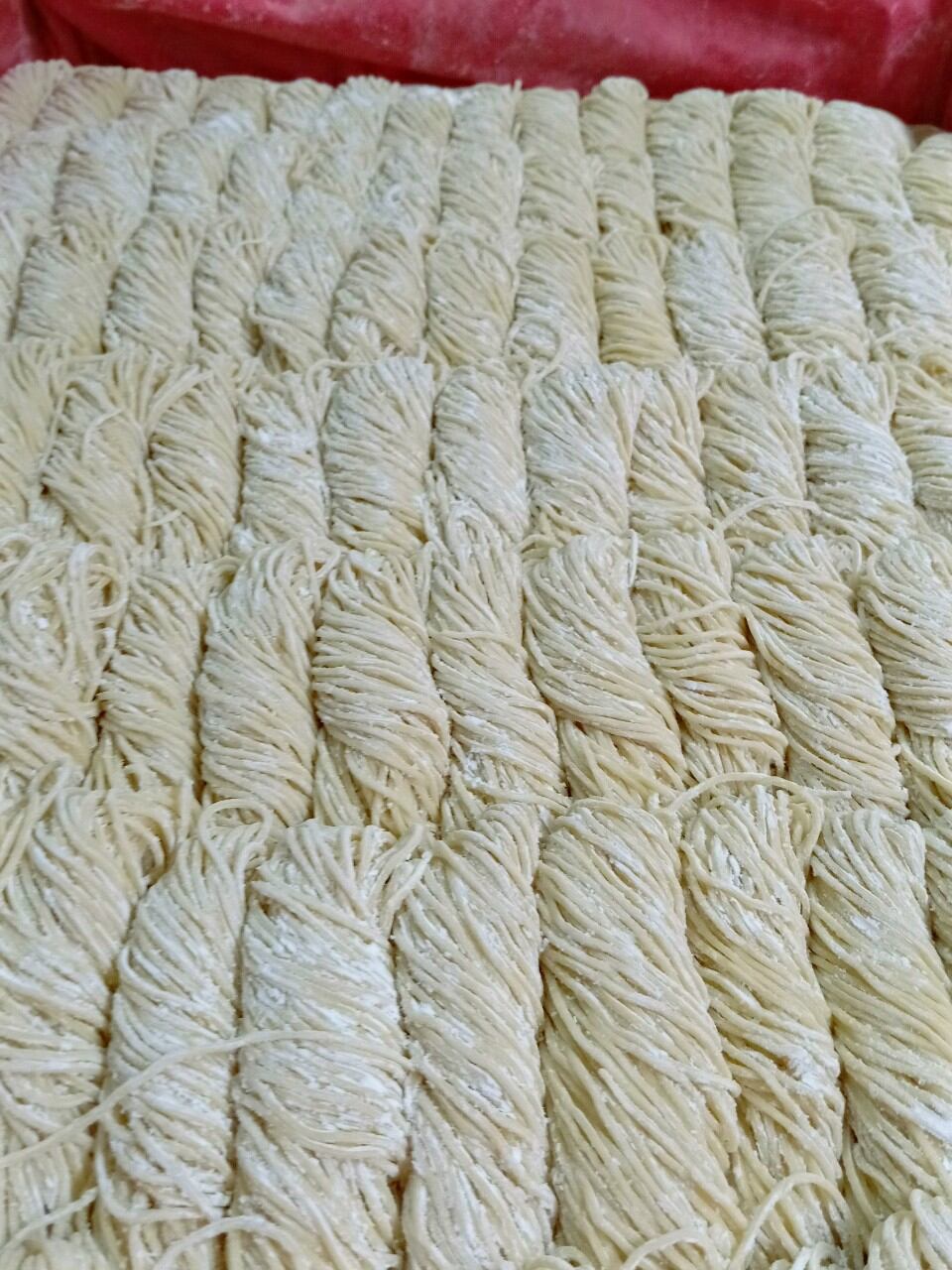MÌ VẮT TƯƠI NGƯỜI HOA ( 30 SỢI NHỎ)