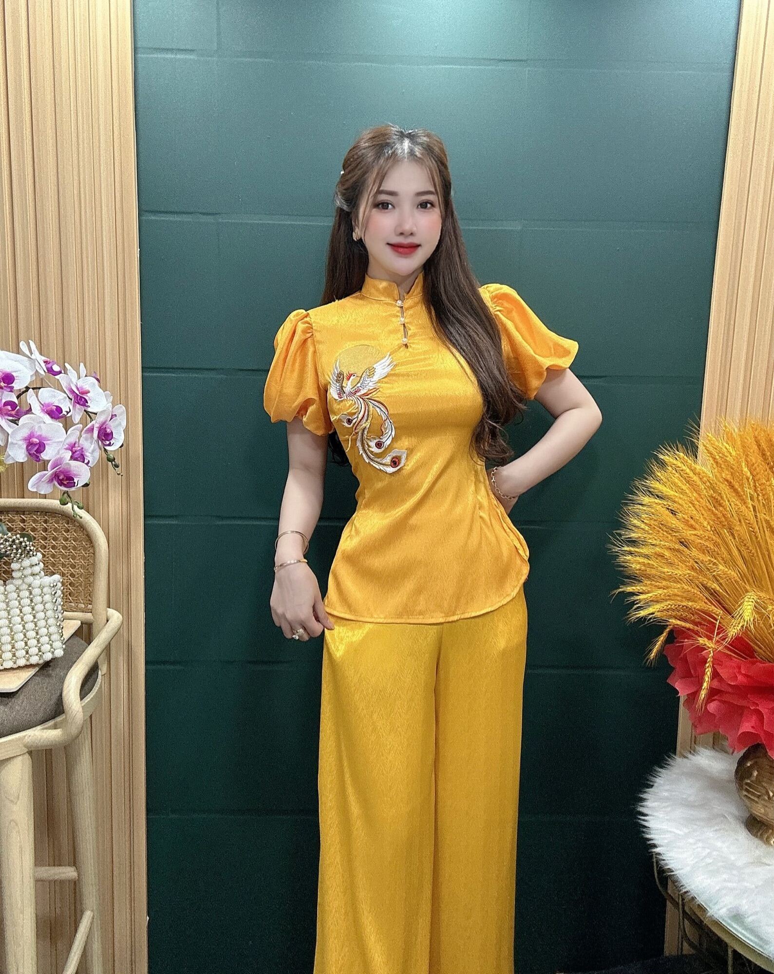 Set lam tay phồng cổ trụ hạt thêu xinh xắn, Set Lam Đi Chùa, Set Lam Vải Đẹp Giá Tốt - HN Closet