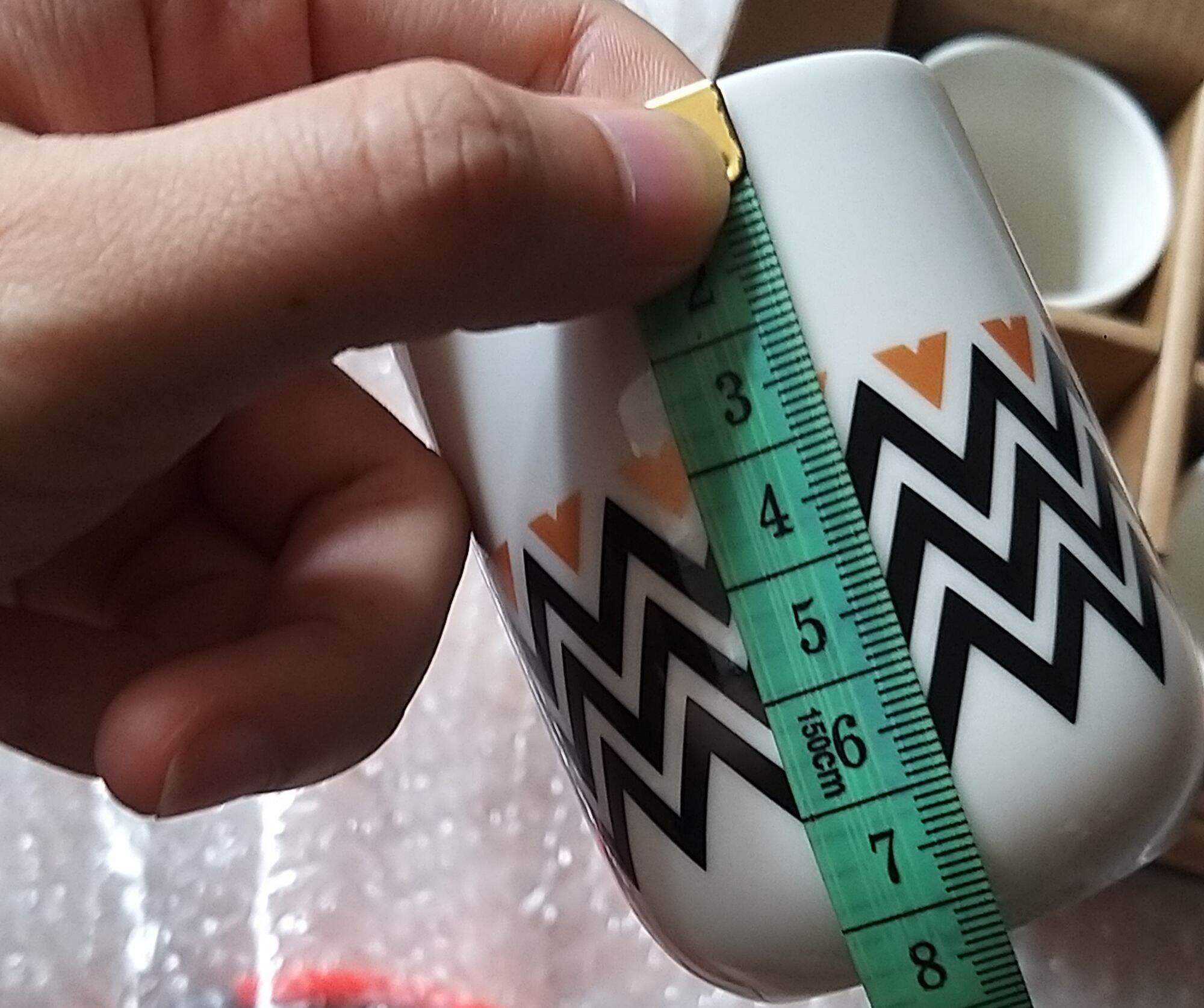 bộ 4 ly sứ ( hàng tặng của nescafe)