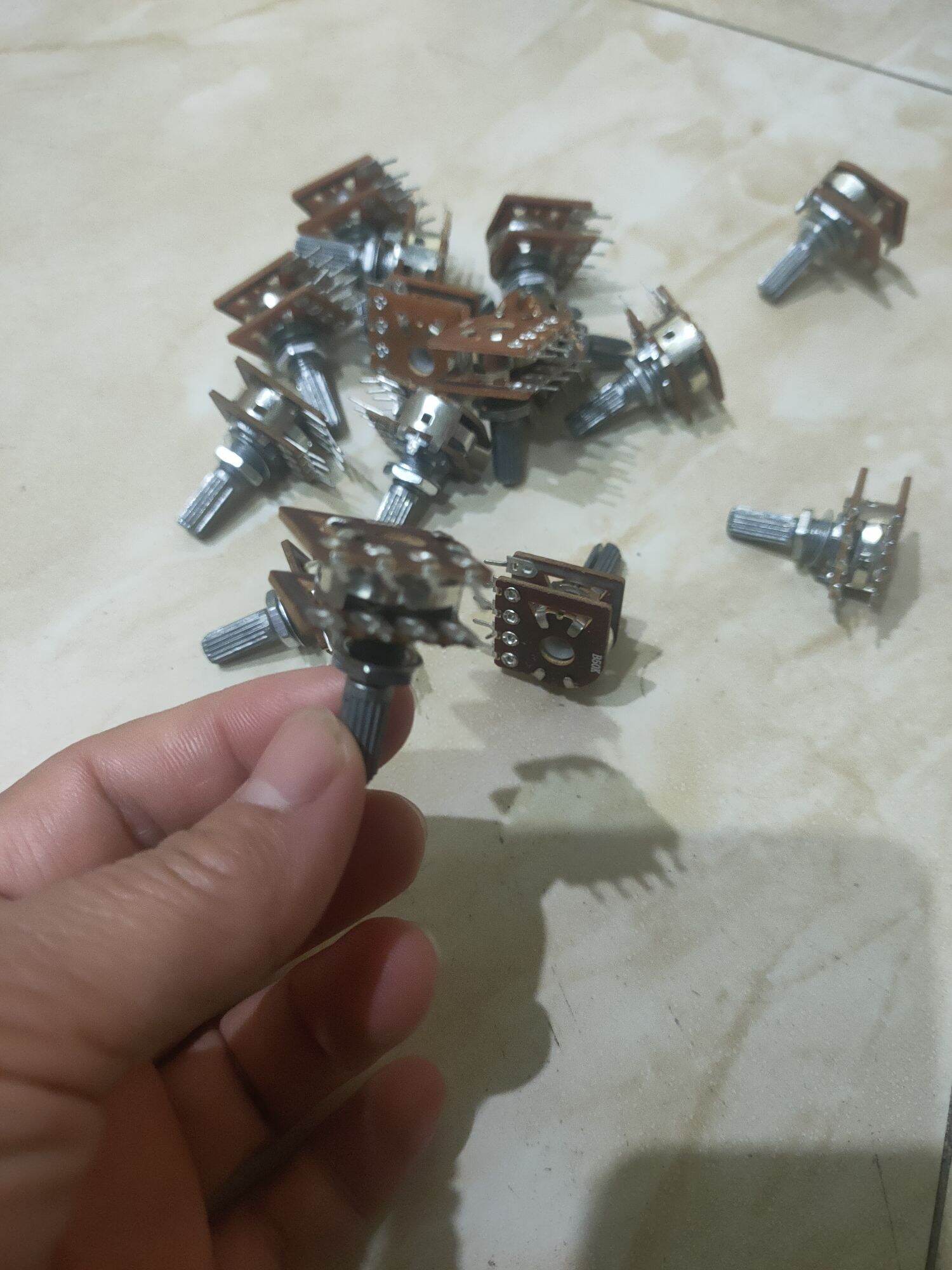 5 Chiếp áp 50K 8 chân 2 hàng