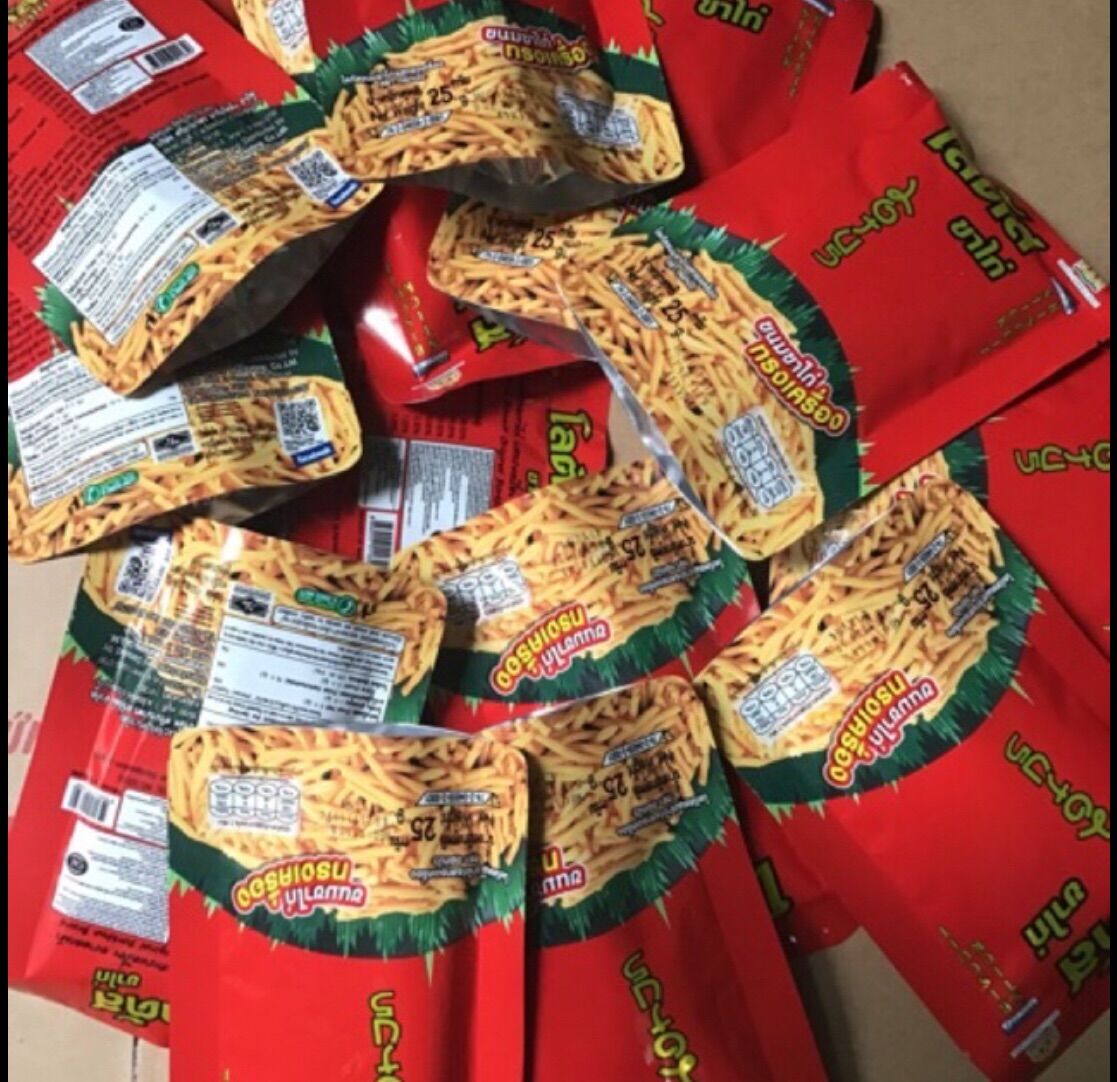 Bánh que cọng Thái Lan bịt 13 gói