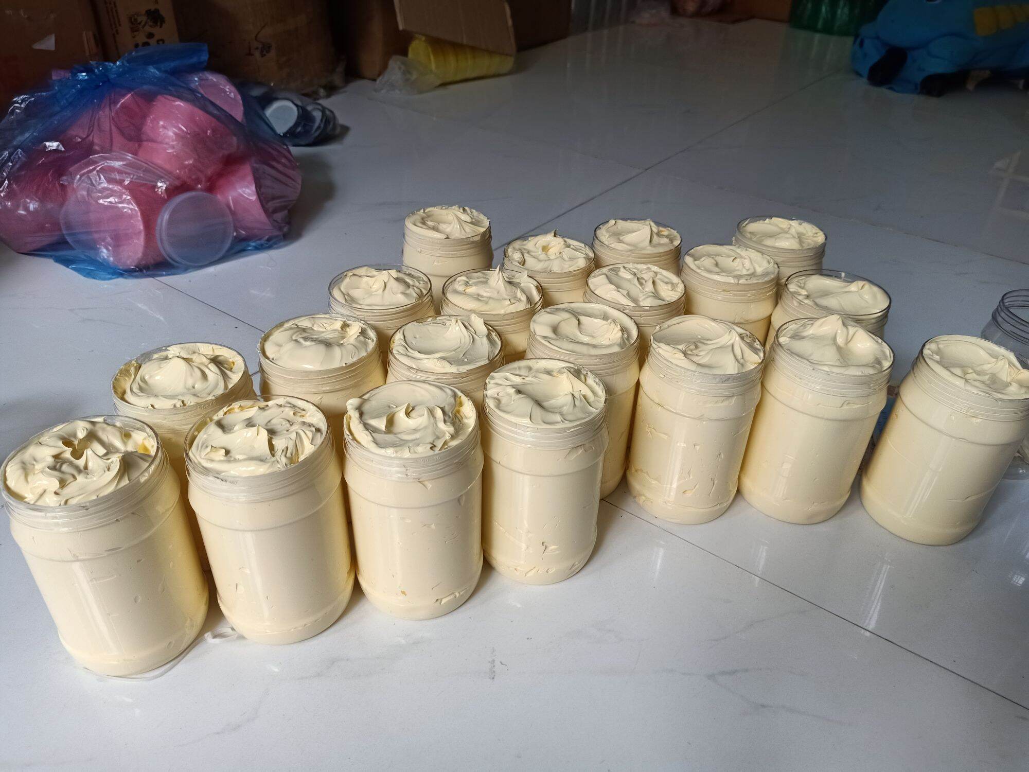 1 KÝ KEM COLLGEN TẨY TRẮNG CHO DA NGÂM