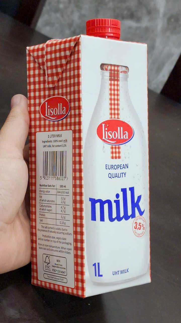 HCM Thùng 12Hộp Sữa Ba Lan Lisolla Nhập Khẩu Full Cream Tách Béo