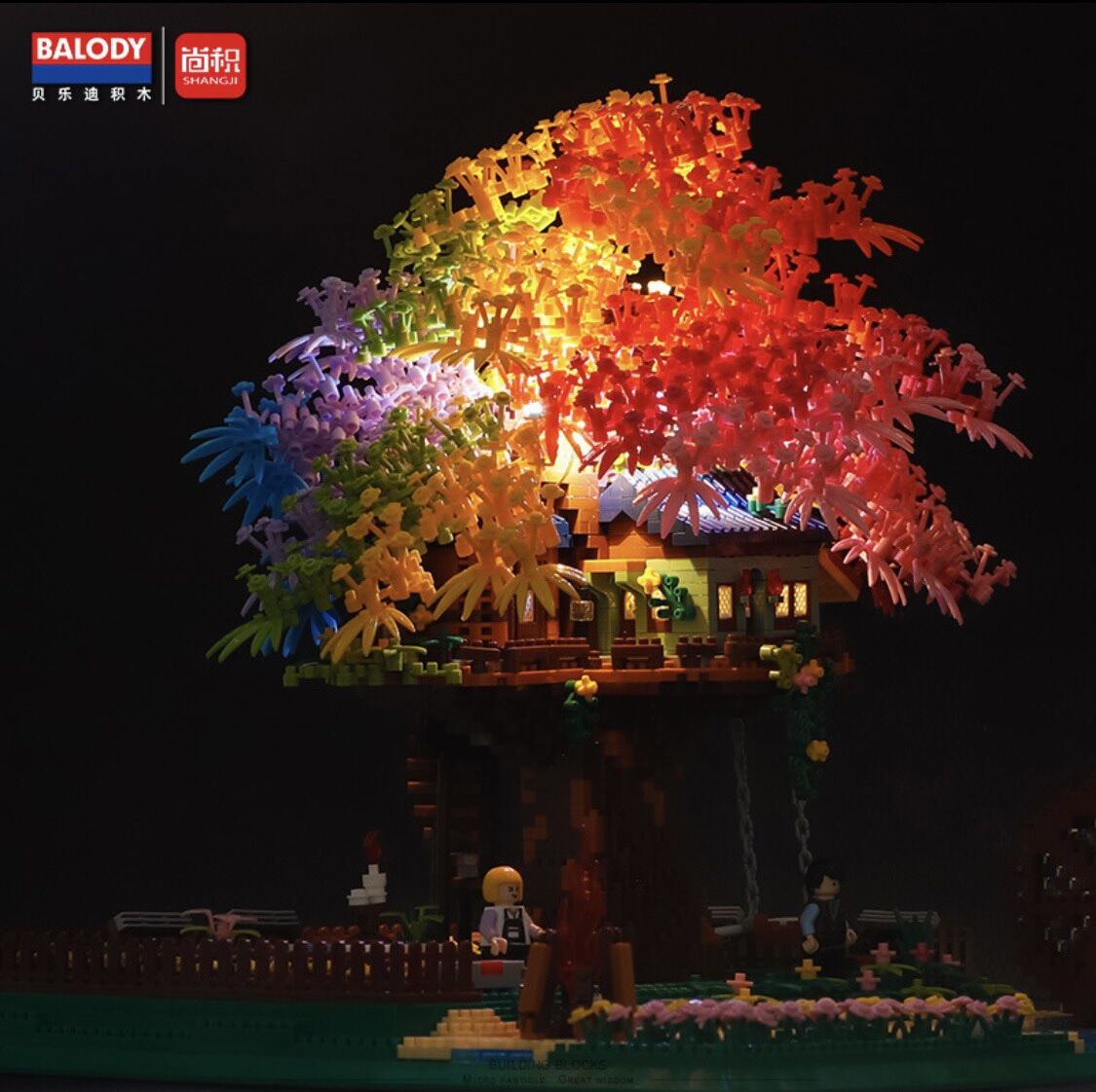 Mô hình Lego Nhà Cây 7 màu