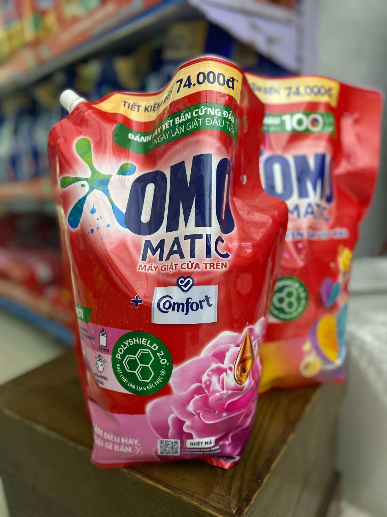 Nước giặt OMO CỬA TRÊN 3,4L