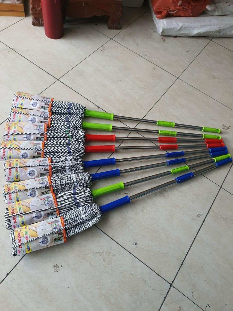 CÂY LAU NHÀ TRỢ LỰC PHƯỢNG HỒNG