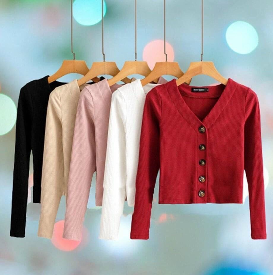 [HCM] ÁO CROPTOP CỔ V NÚT TO FROM DƯỚI 50KG