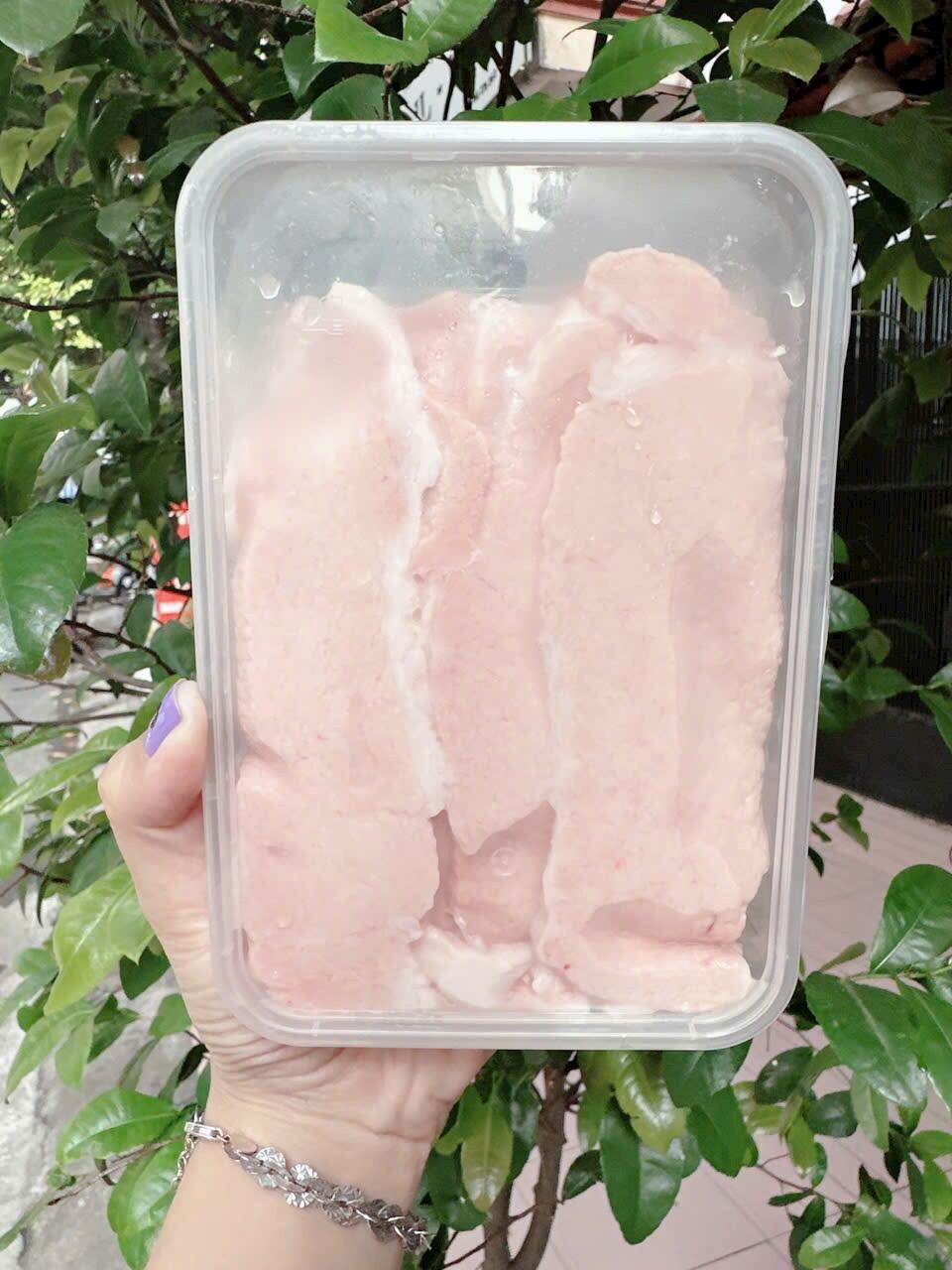(HCM)Vú heo cắt lát chưa ướp khay 500g