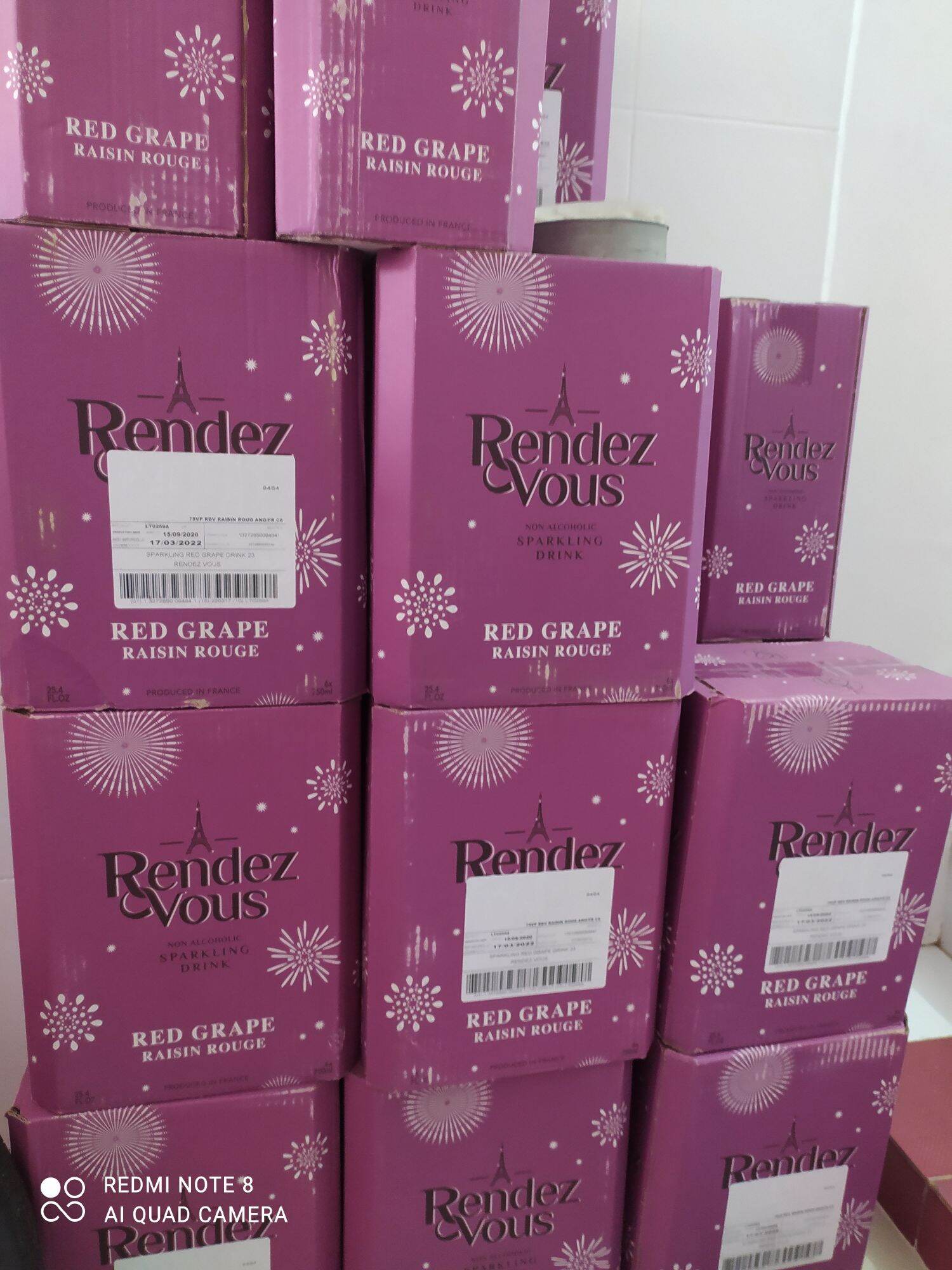 nước ép nho đỏ có ga rendez vous 750ml