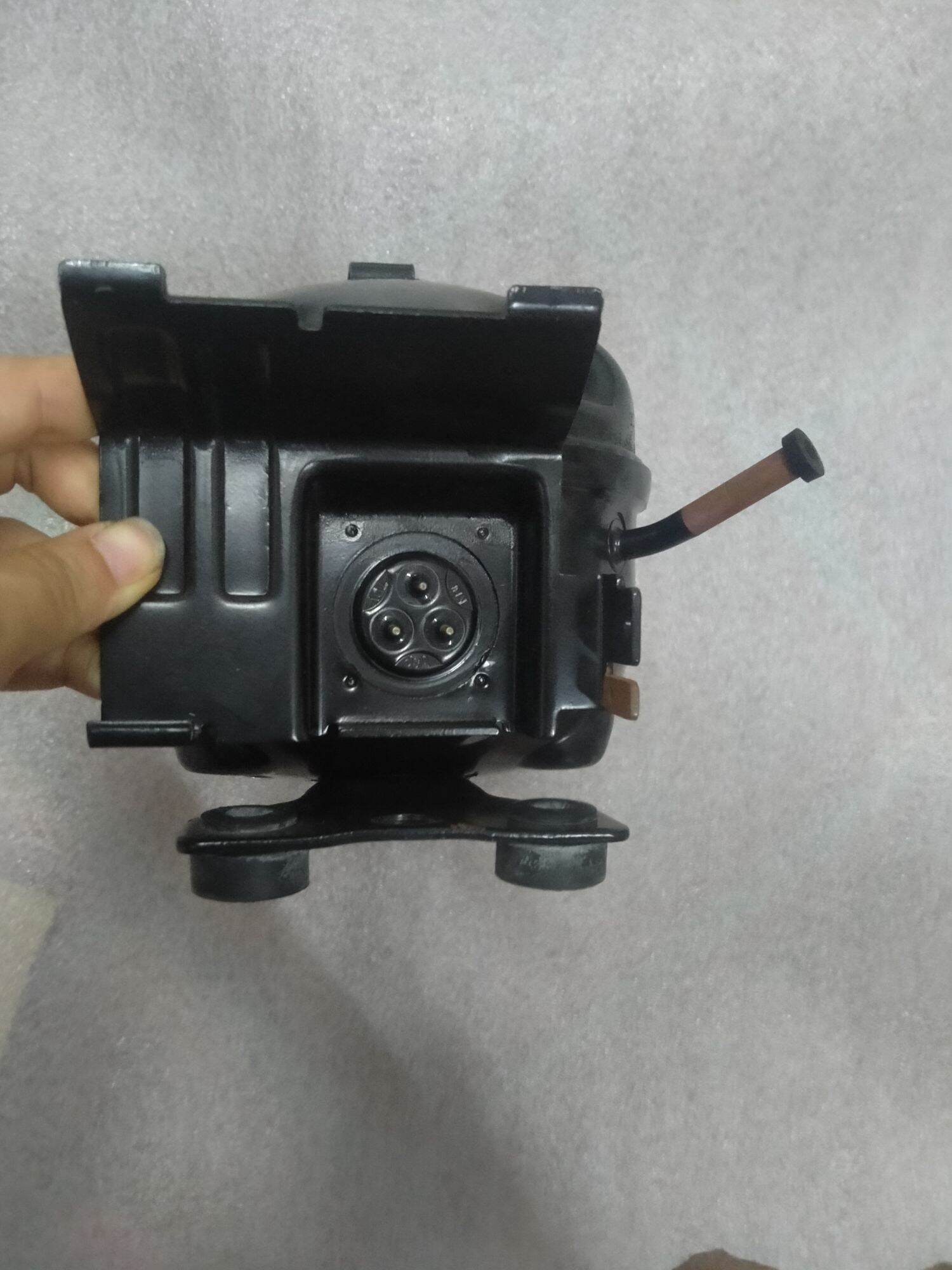 Block tủ lạnh Aqua VETZ110L
