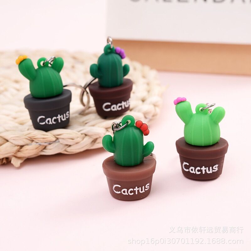Móc khoá xương rồng