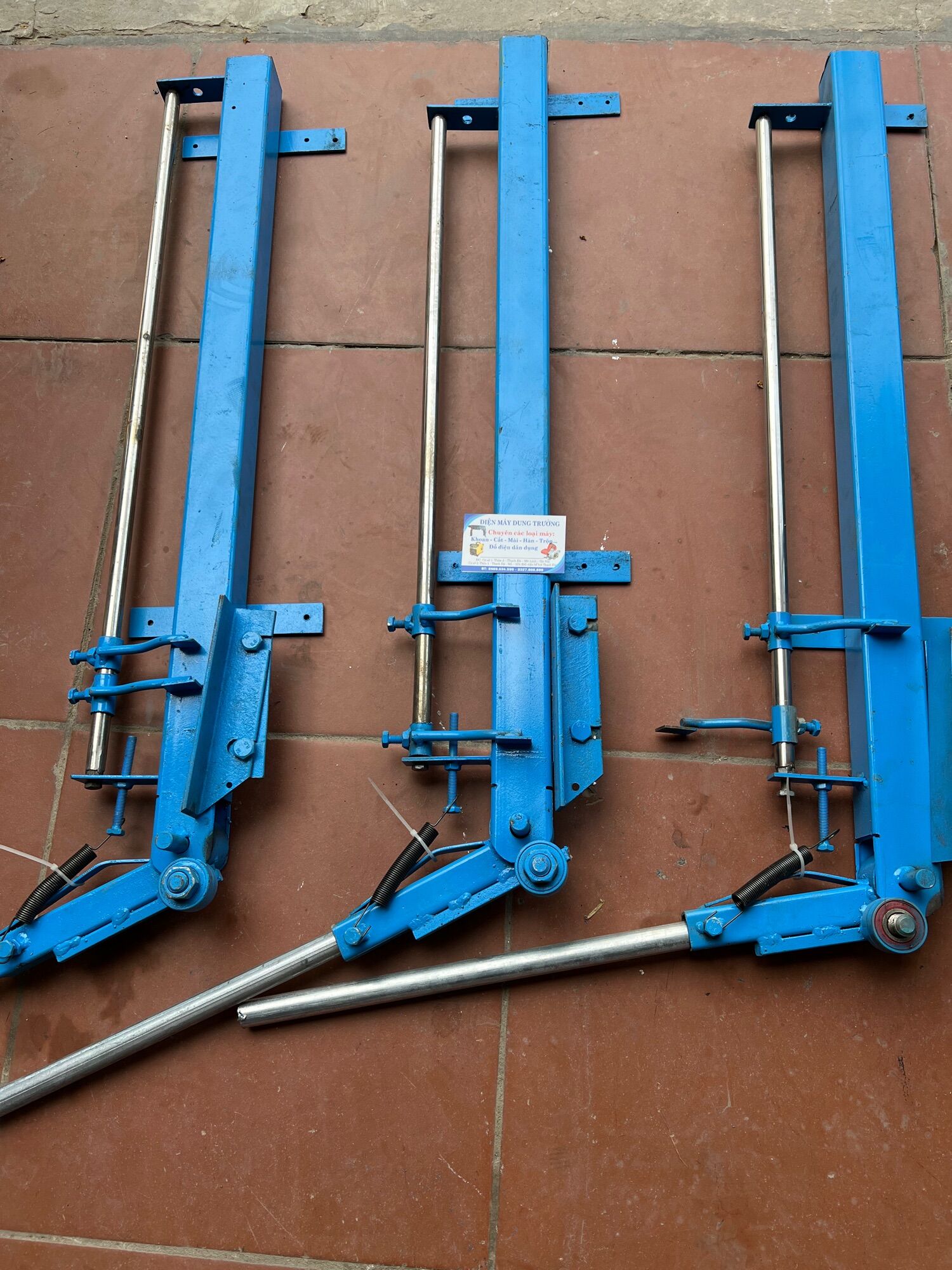Bàn bẻ đai 6-8-10 | máy xây dựng trường dung