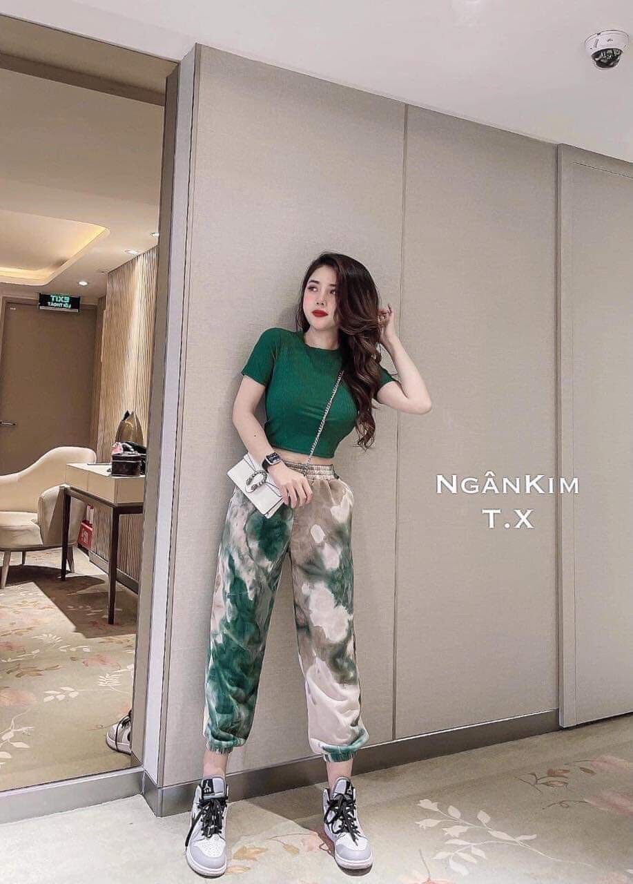 Sét bộ croptop loang thể thao sẵn hàng 2 màu lt