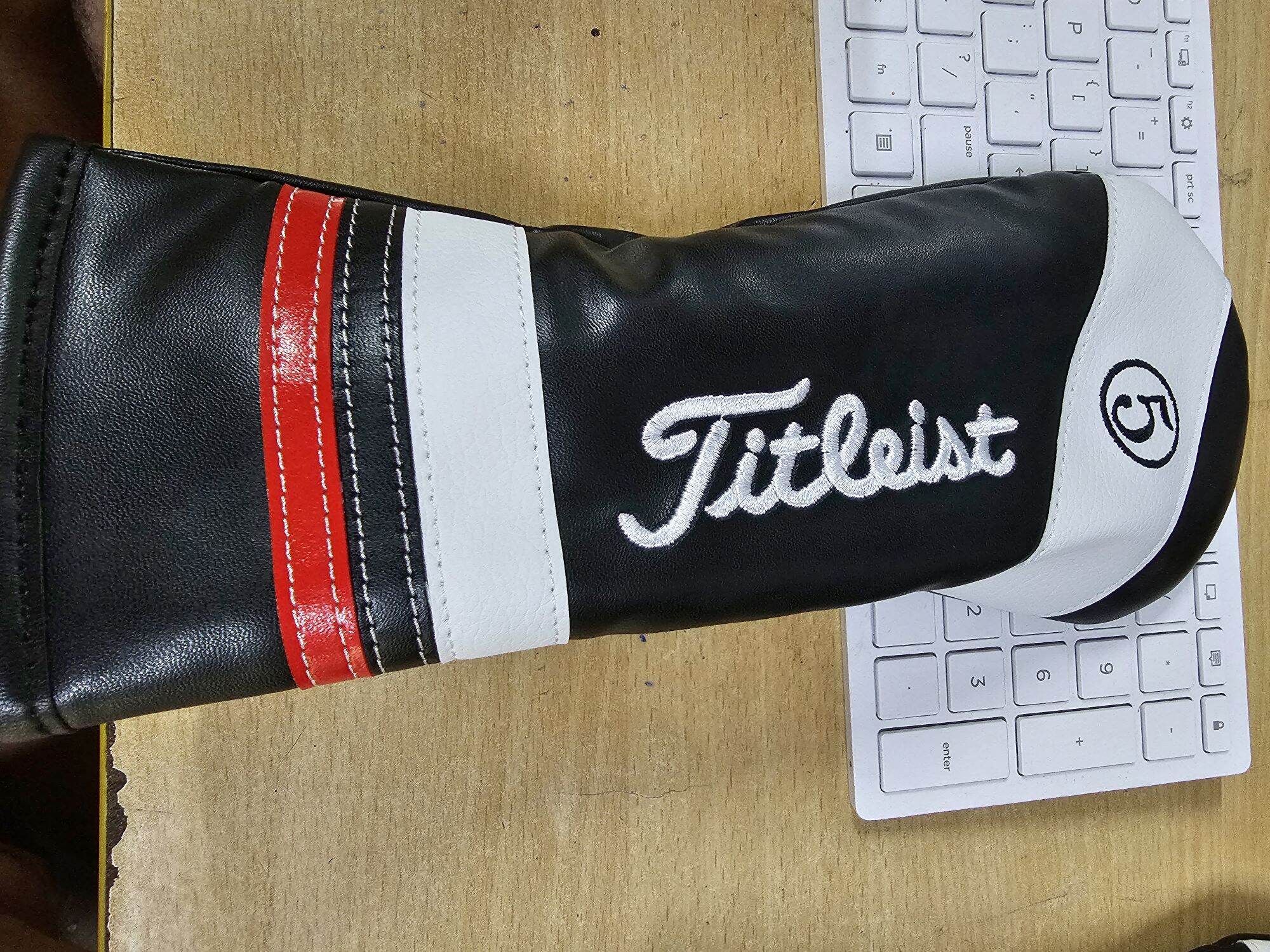 bọc đầu gậy titleist cover