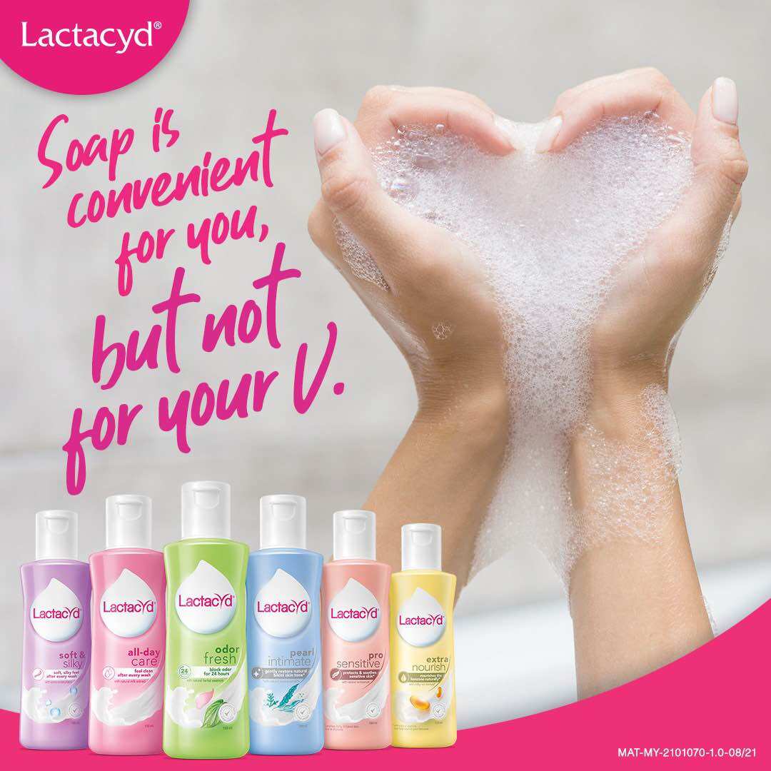 Dung dịch vệ sinh phụ nữ Lactacyd từ lá trầu không