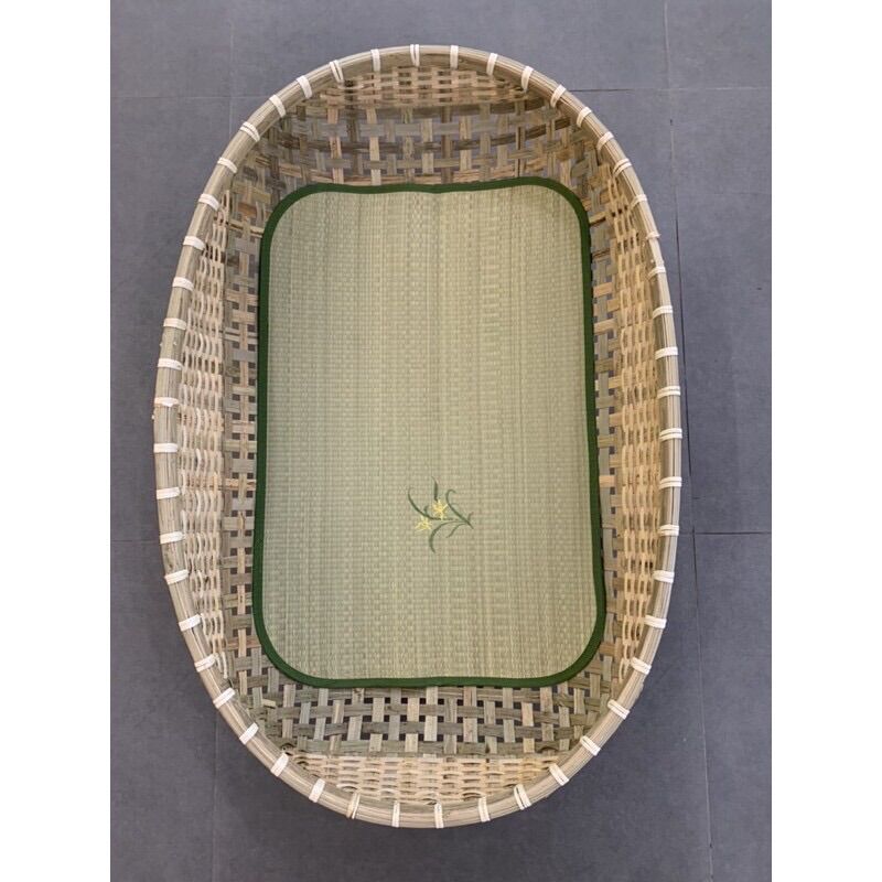 Nôi tre và chiếu lót nôi size 55*85cm