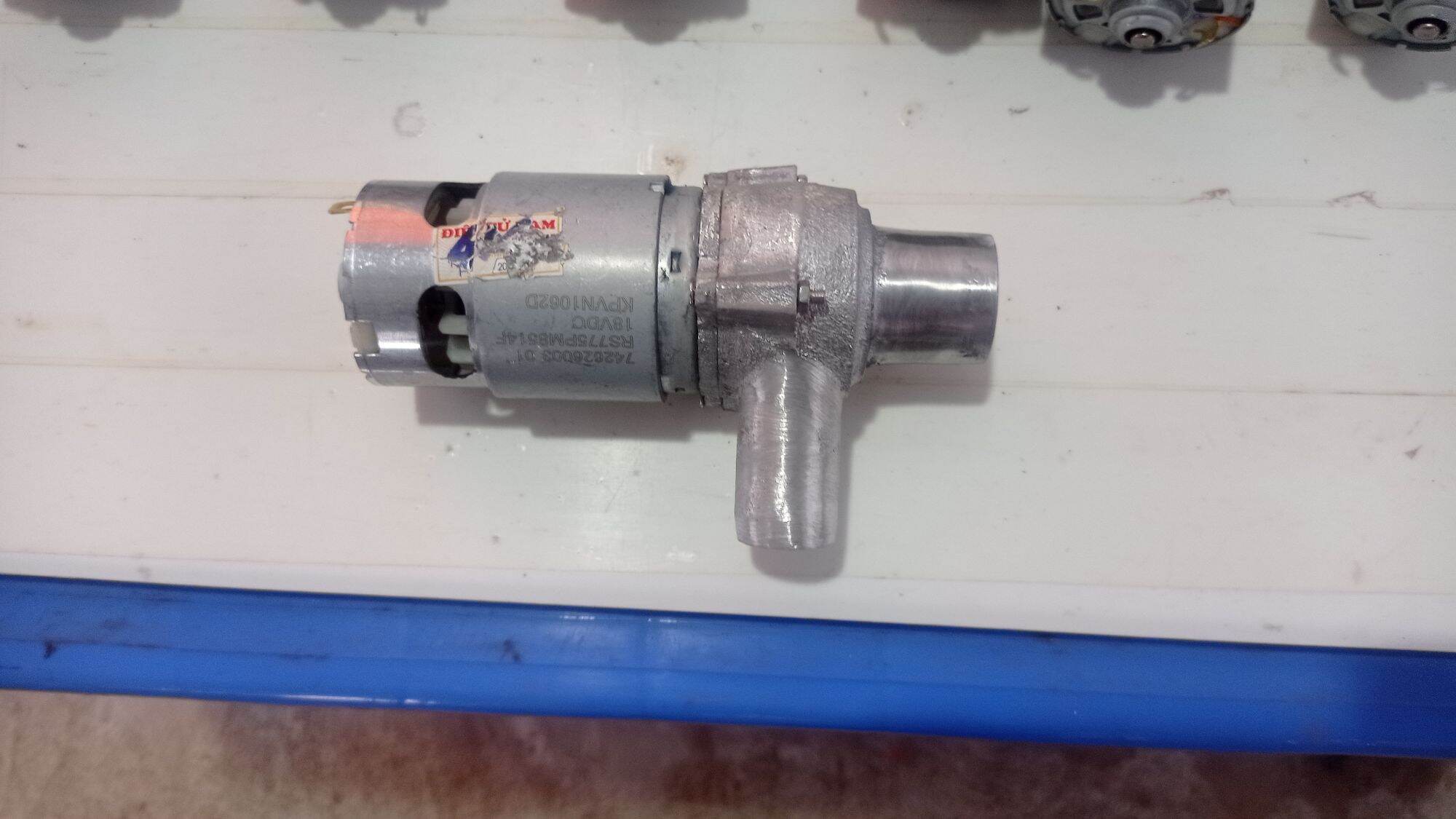 bộ kit chế máy bơm 12 v  dùng motor 775