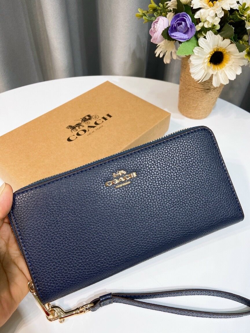 Ví dài Coach Long Zip Aruond Wallet