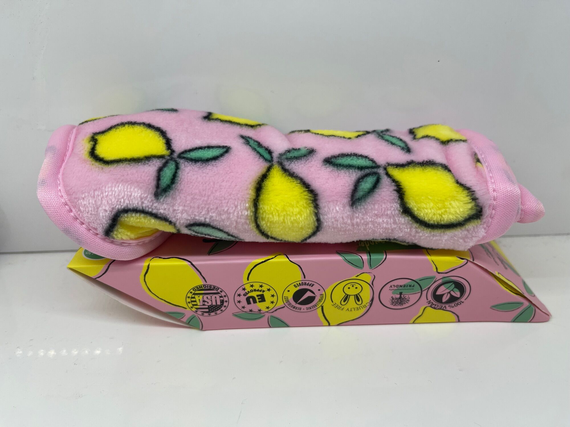Khăn tẩy trang MAKEUP ERASER [bill US]