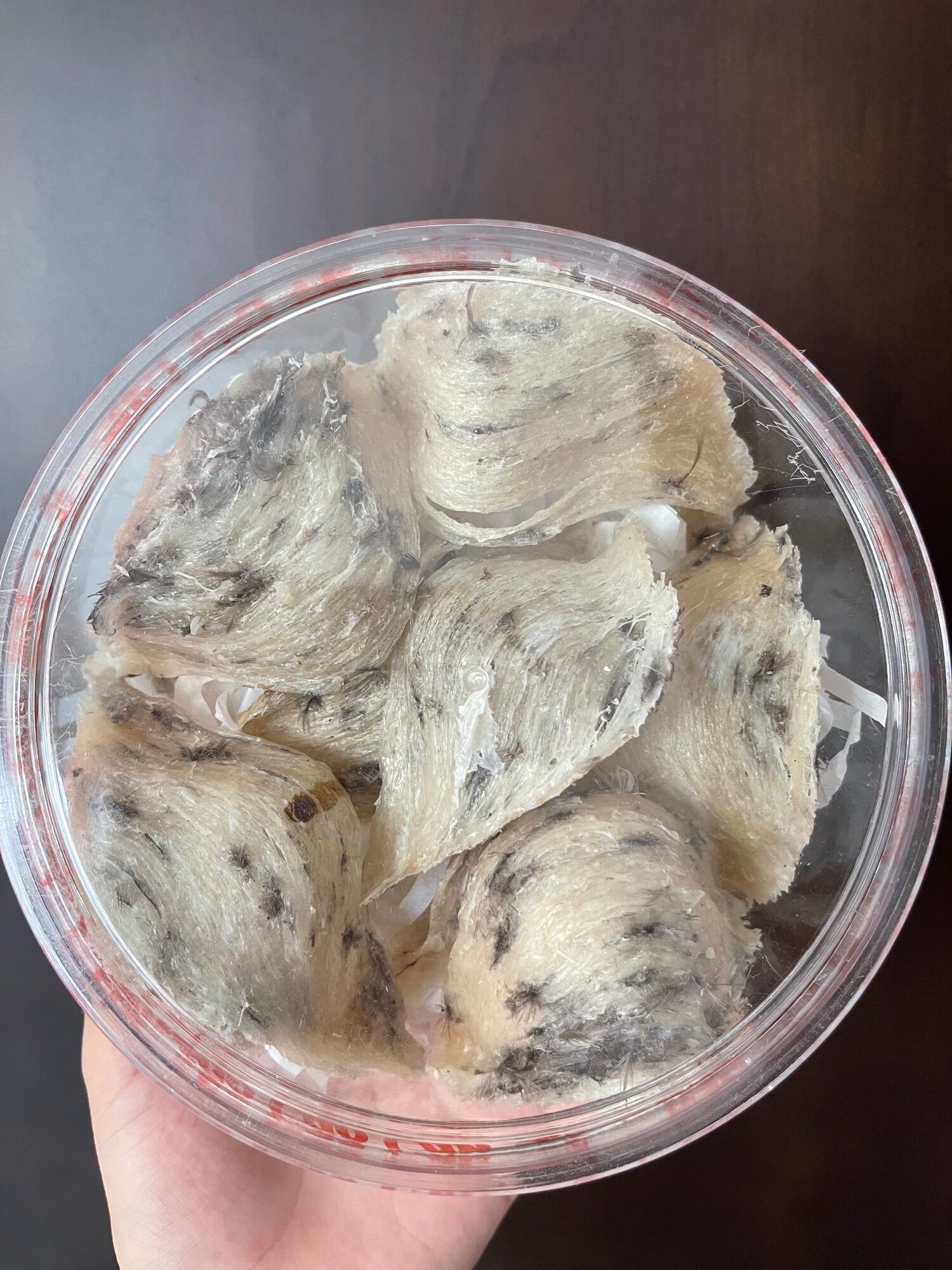 Yến thô 100g tặng kèm táo đỏ,đường,nhíp