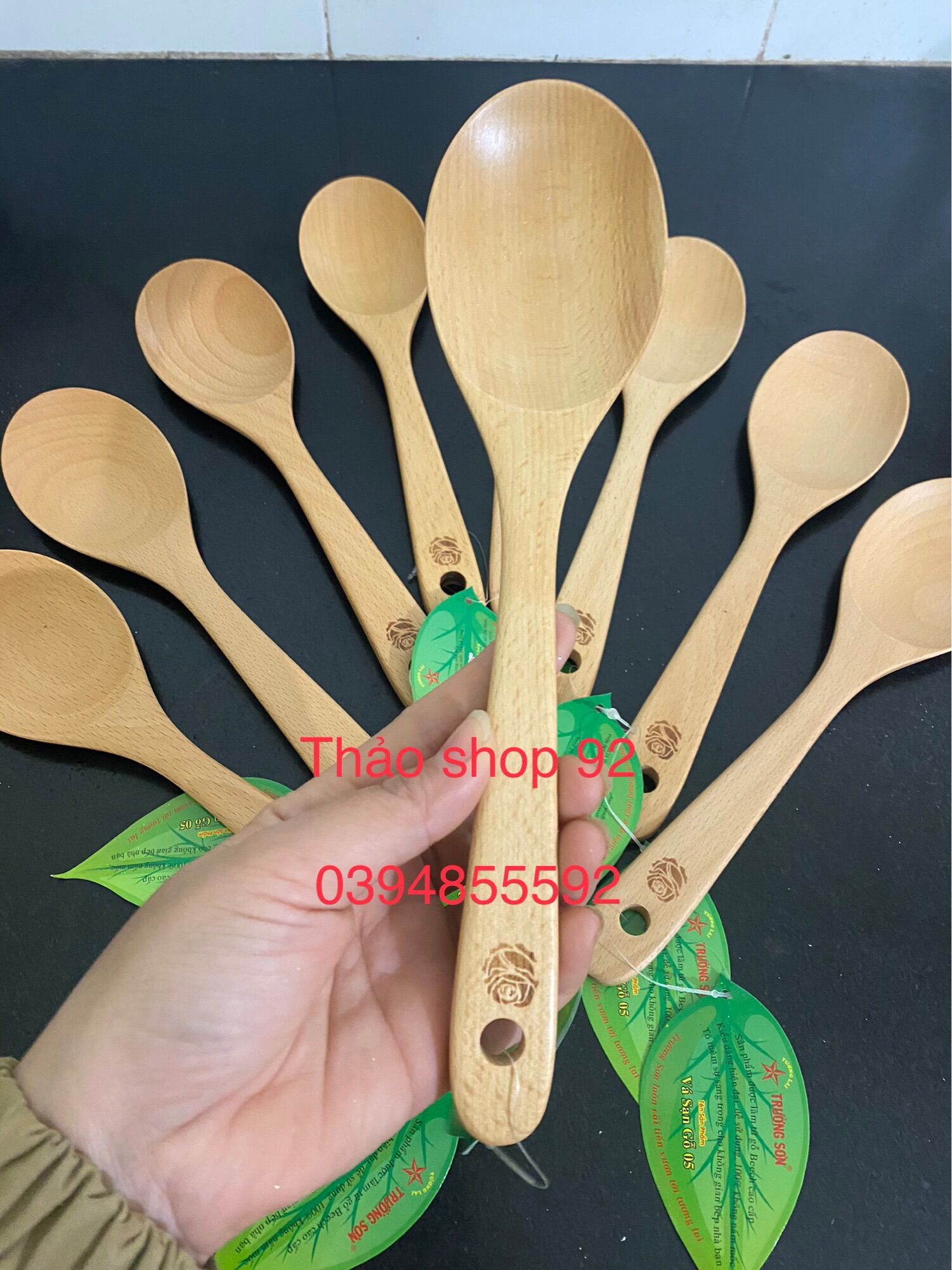 Muôi xới cơm cán dài gỗ trường Sơn