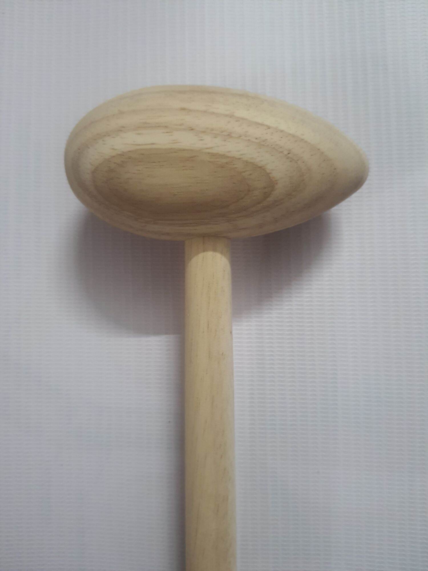 Búa gỗ day gõ huyệt chân