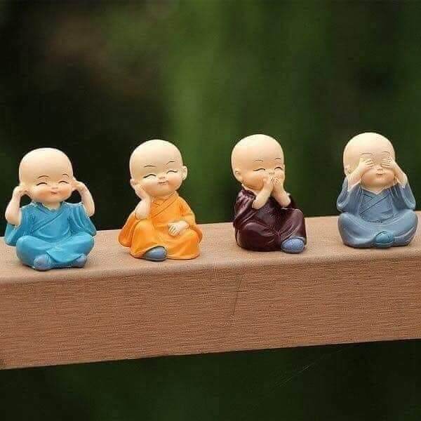 Sét 4 tượng chú tiểu mini dễ thương