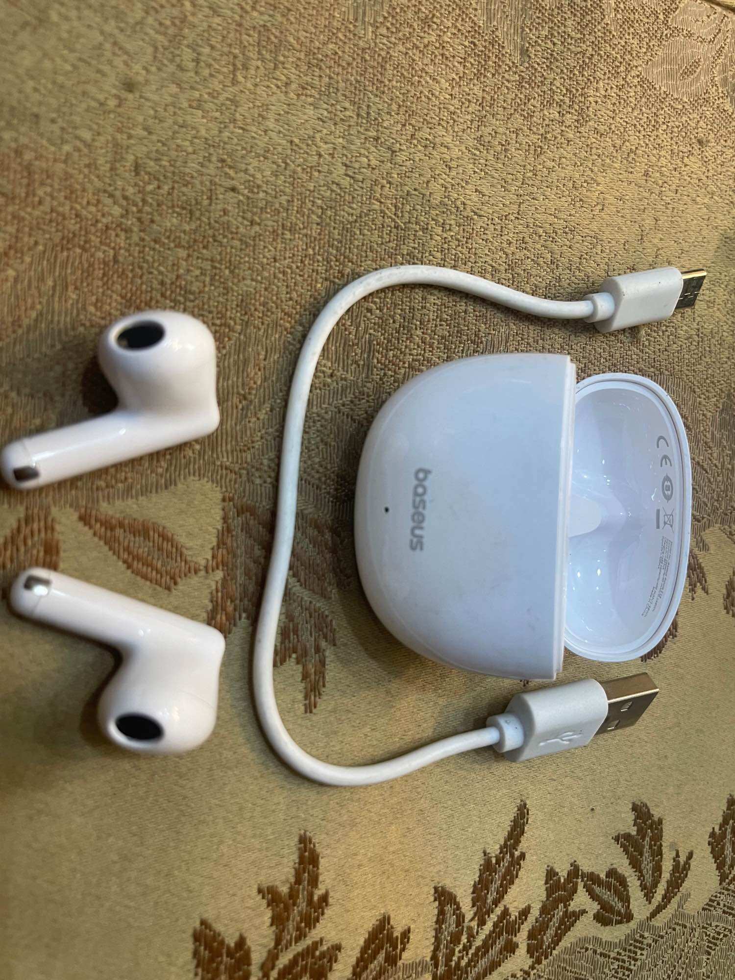 Tai Nghe Bluetooth như hình qua sử dụng