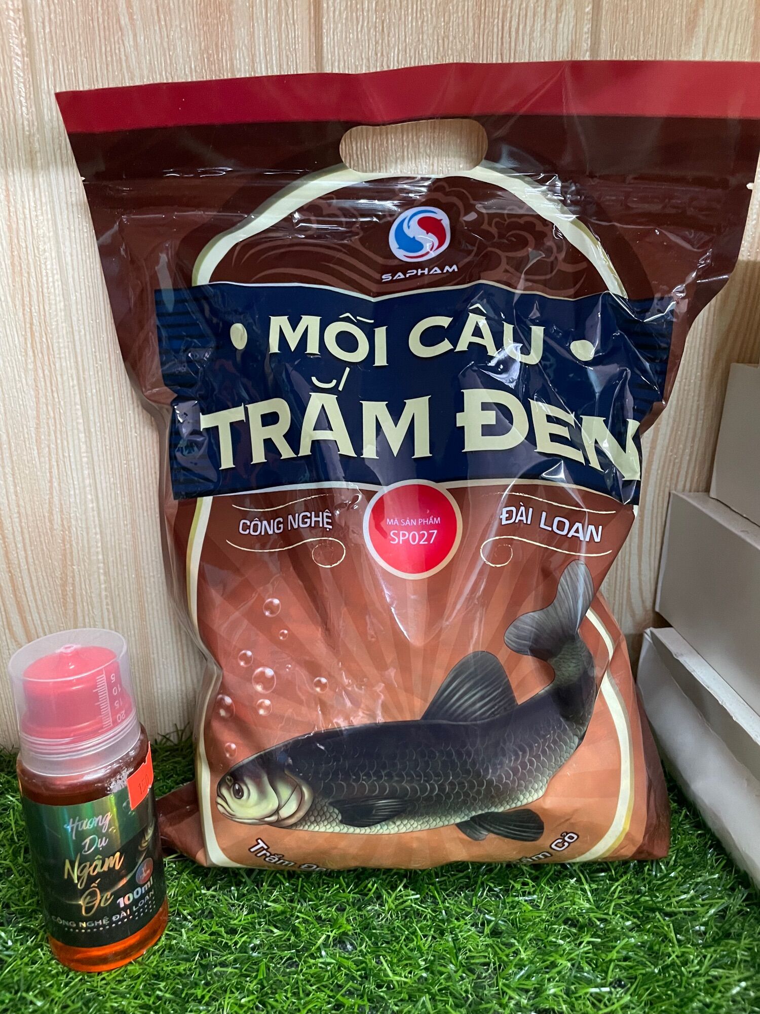 Mồi Câu Trắm Đen Sa Phạm Vị Tanh Ốc-Vị Thơm