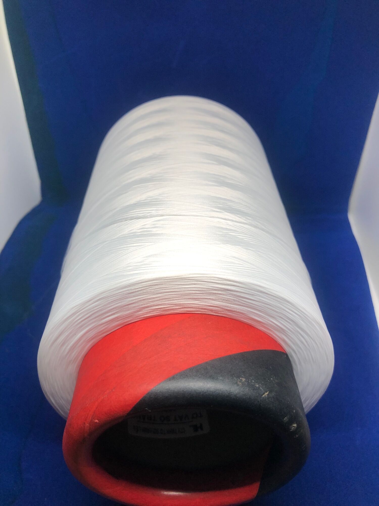 Tơ Vắt sổ trắng 150 Hạnh Liễu ( 1 cuộn 600g - 650g )