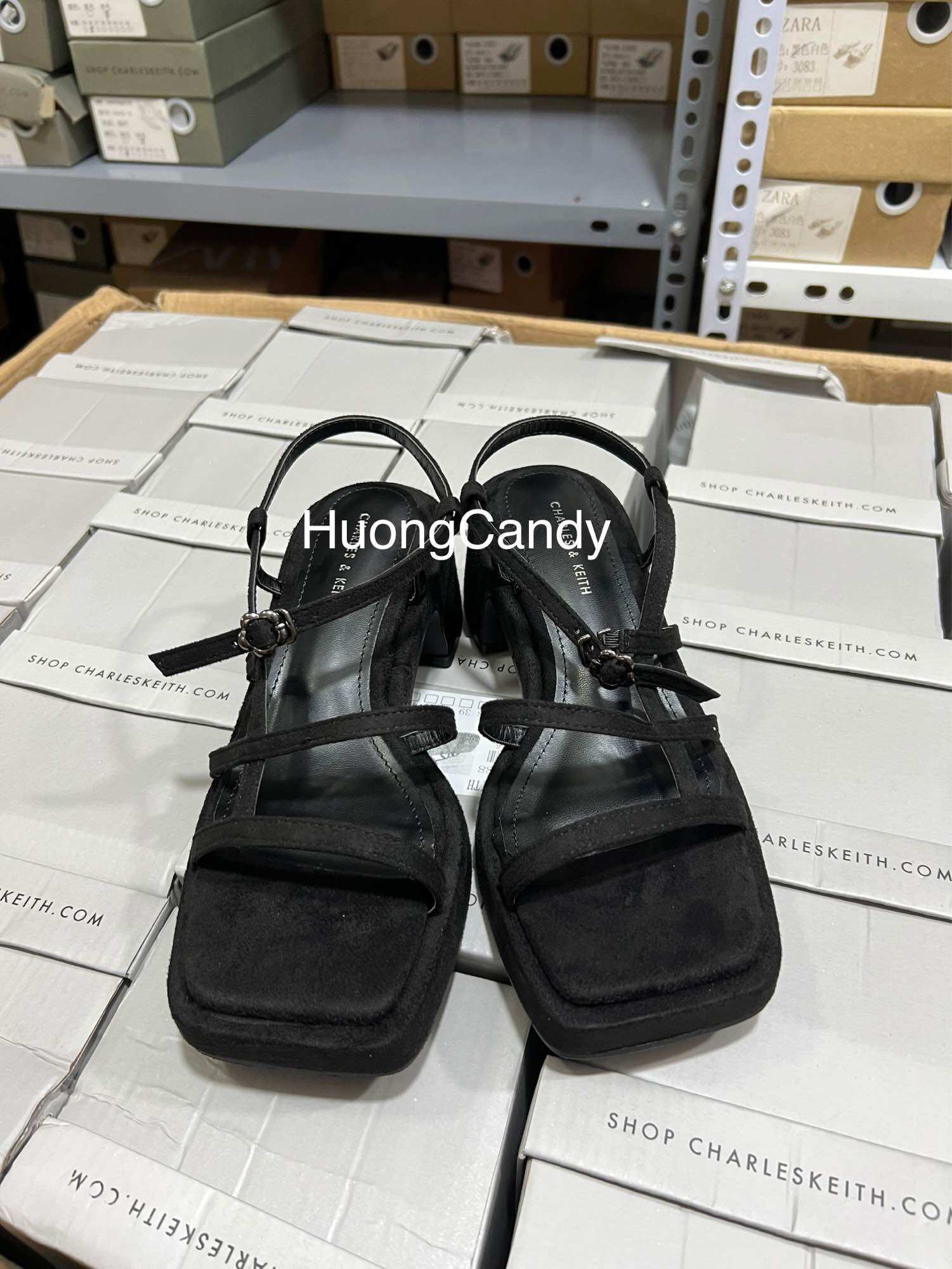 Sandal CK Dây đen gót vuông cao 5cm FULLBOX