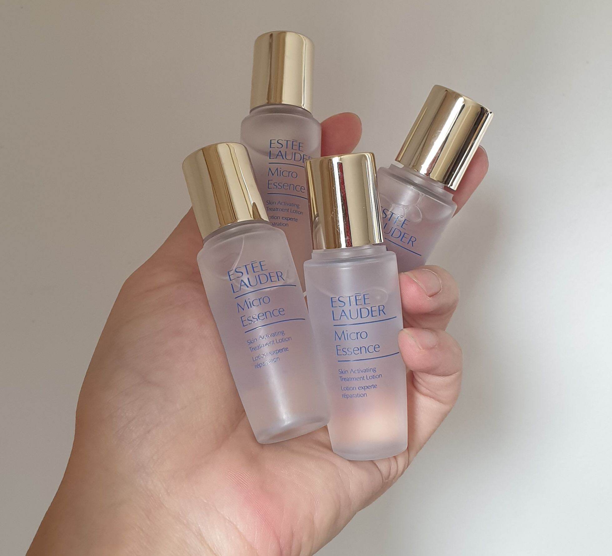 [15Ml]Estee Lauder Micro Essence Skin Activating Treatment Lotion Chiết Xuất Từ Các Thành Phần Cao Cấp Không Gây Kích Ứng An Toàn Cho Người Sử Dụng