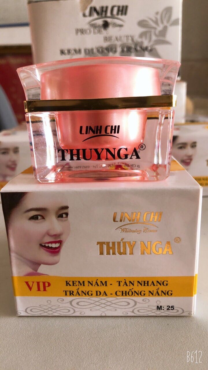Kem  LINH CHI nám - tàn nhang - trắng da - chống nắng 18g