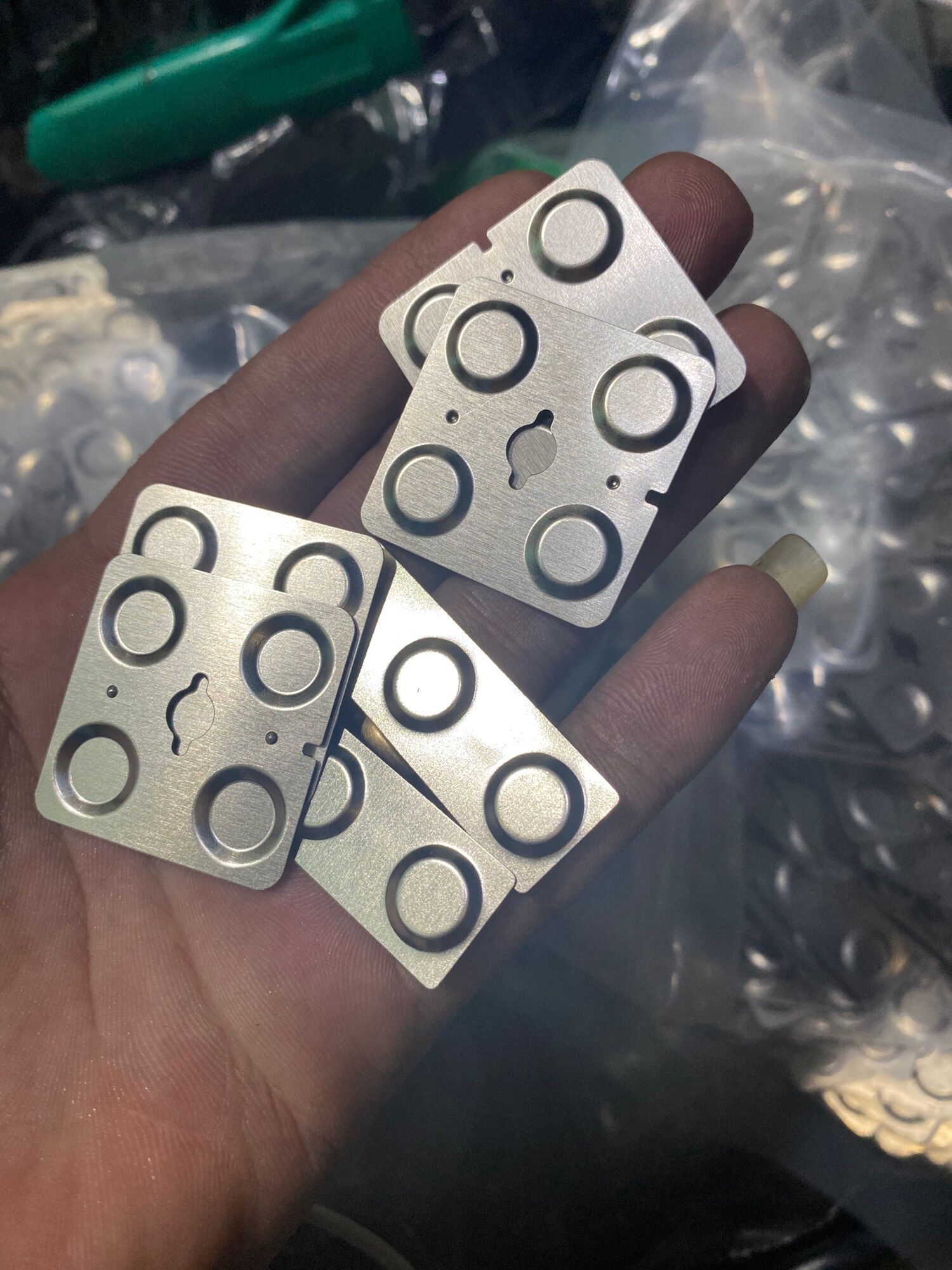 Bộ 6 miếng kẽm hàn cell makita