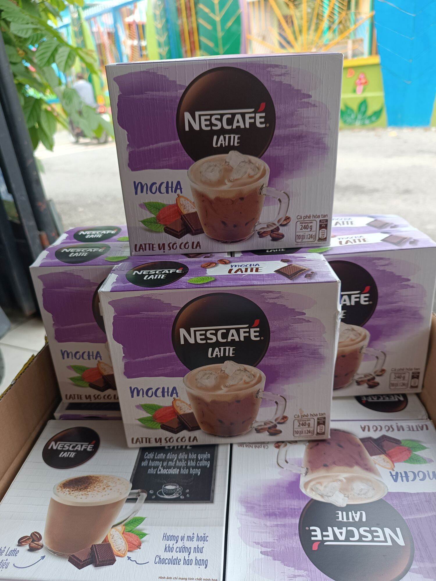 Combo 5 Hộp Cà phê hòa tan Nescafé Latte sữa hạt vị sôcôla _vị hạnh nhân_hạt phỉ date mới