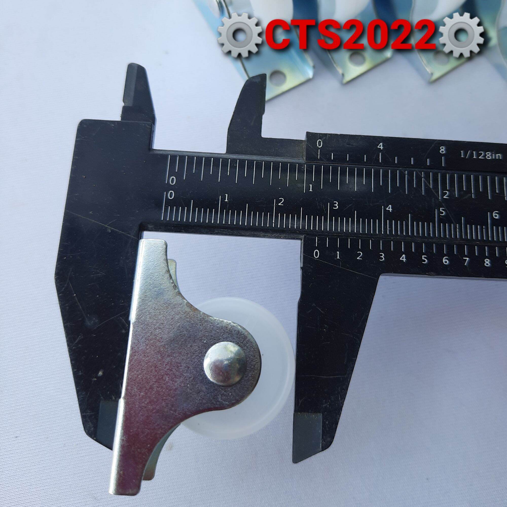 Con lăn cửa lùa tiện dụng