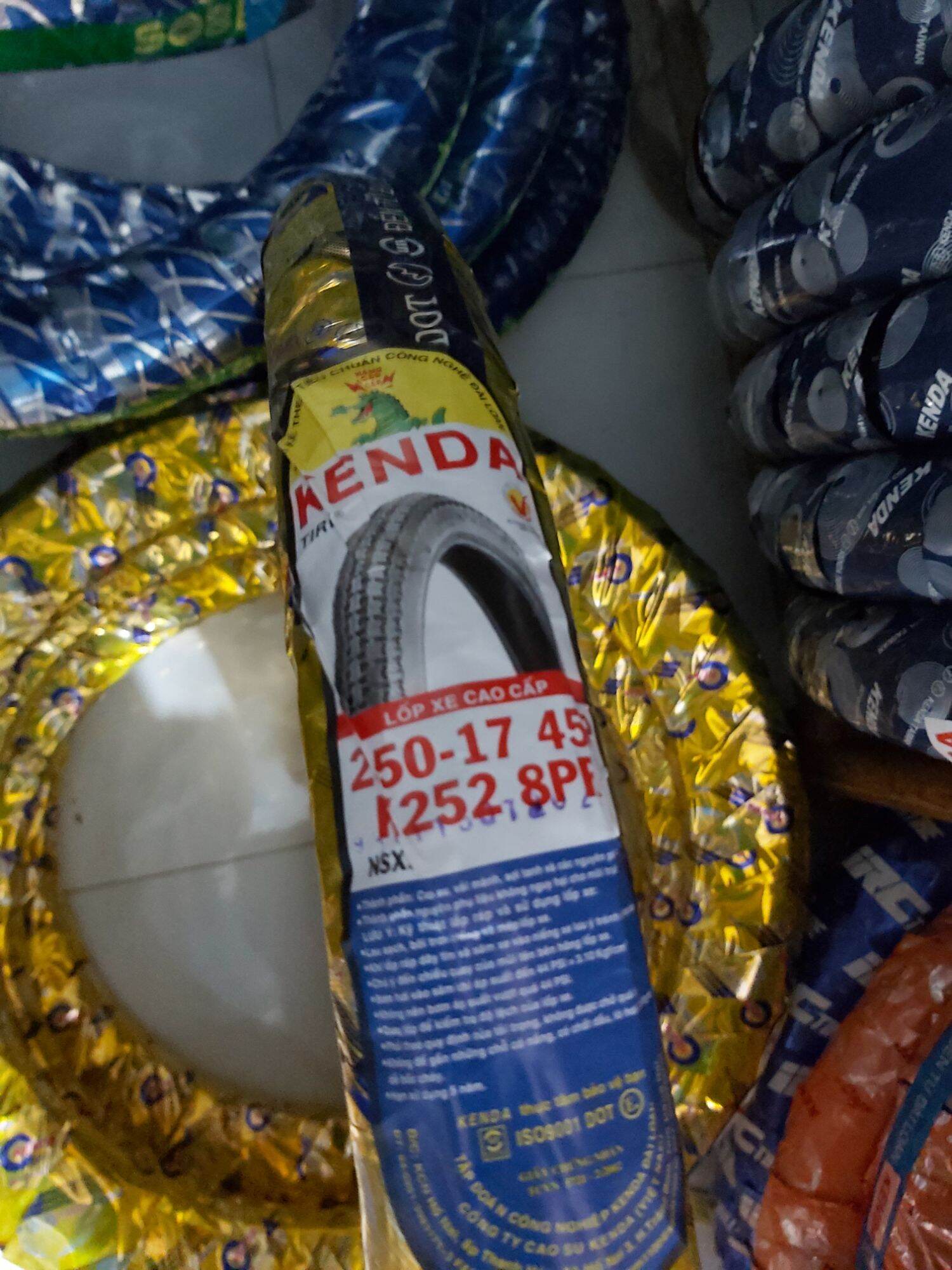 Lốp 2.50-17 kenda 8pr / vỏ xe máy