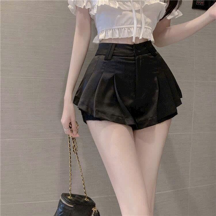 Quần váy phối ren