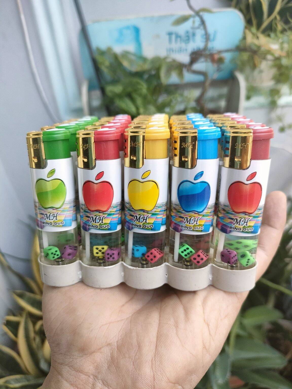 50 cái phụ kiện chống gió hàng loại 1. phụ kiện quẹt