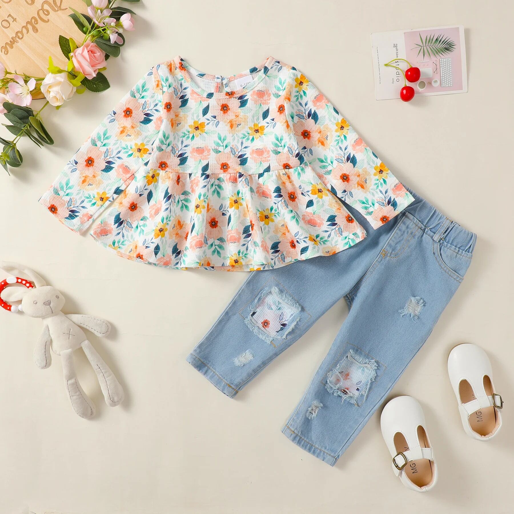 Bộ 2 Bộ Quần Áo Thời Trang Cho Bé Gái 1-4 Tuổi Áo Họa Tiết Hoa + Quần Jeans Rách Mùa Xuân, Mùa Thu Tất Cả Trận Đấu Phù Hợp Cho Trẻ Em