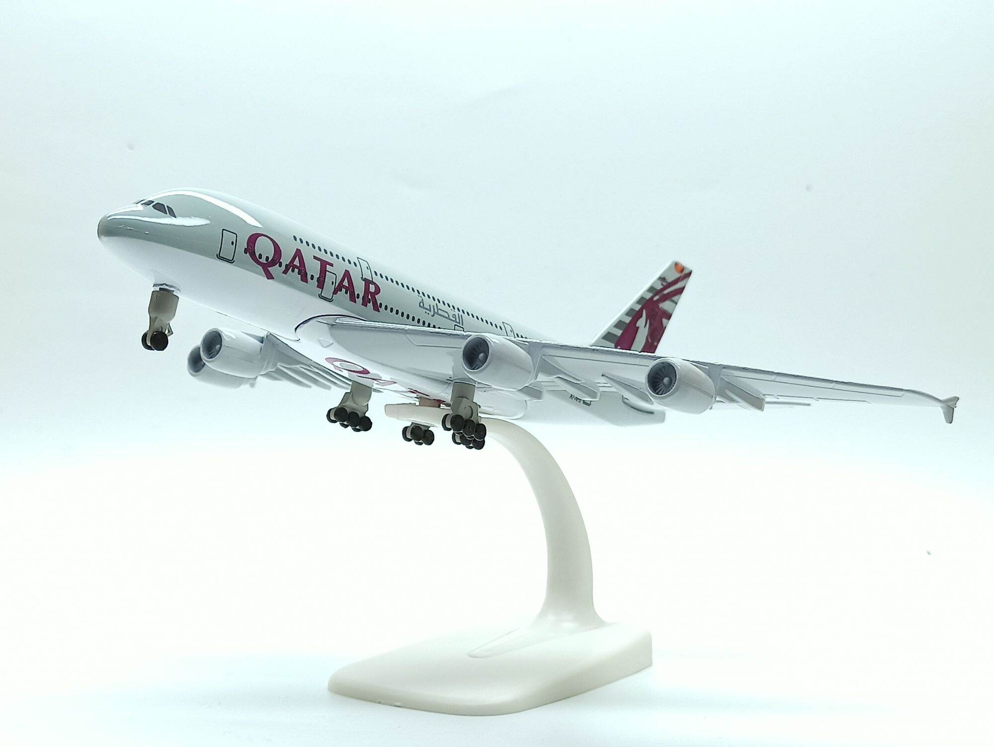Mô hình máy bay Qatar Airways