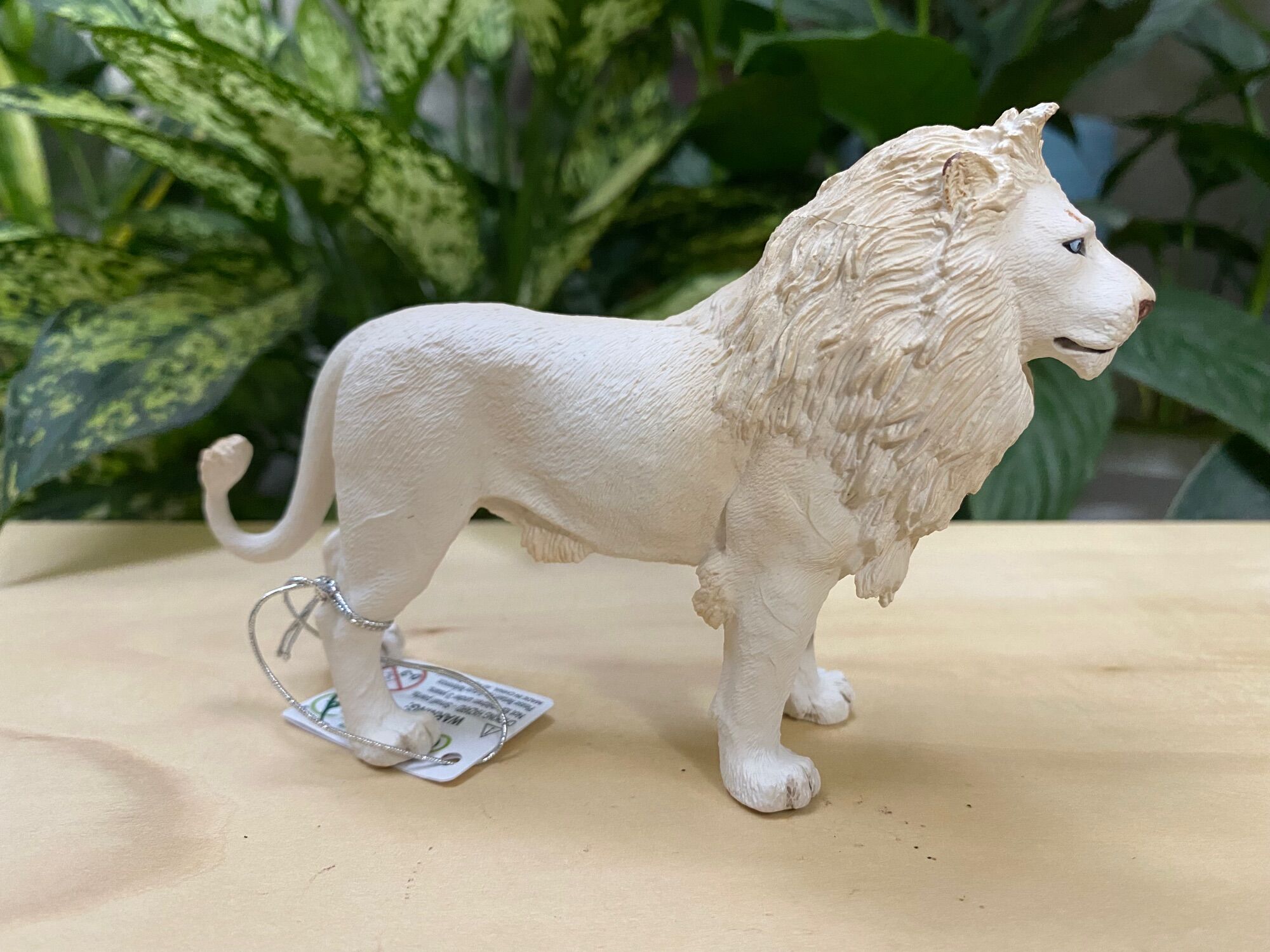 [CHÍNH HÃNG COLLECTA] MÔ HÌNH ĐỘNG VẬT - SƯ TỬ TRẮNG BỐ