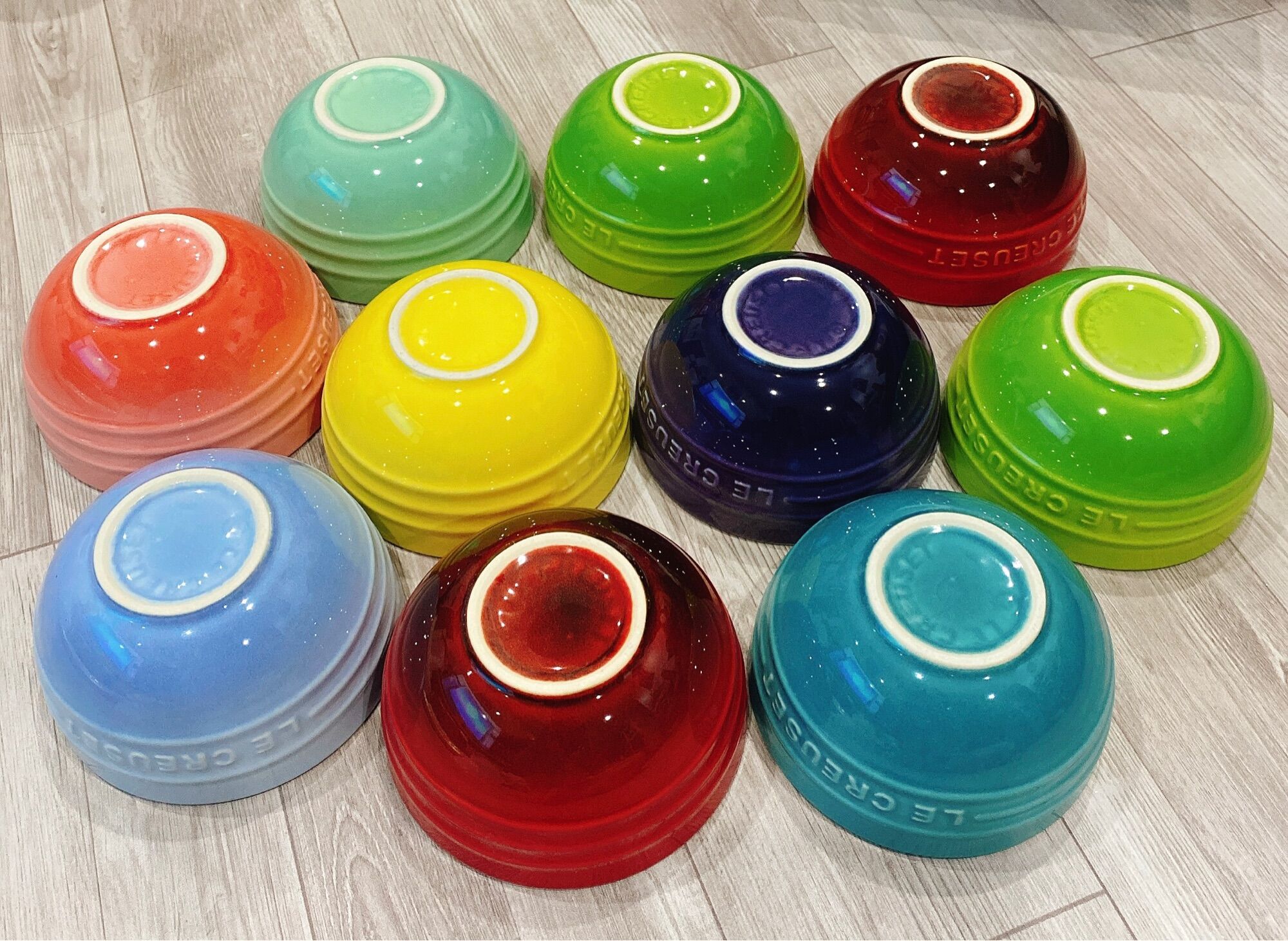 Bát cơm cầu vồng Lecreuset TQ