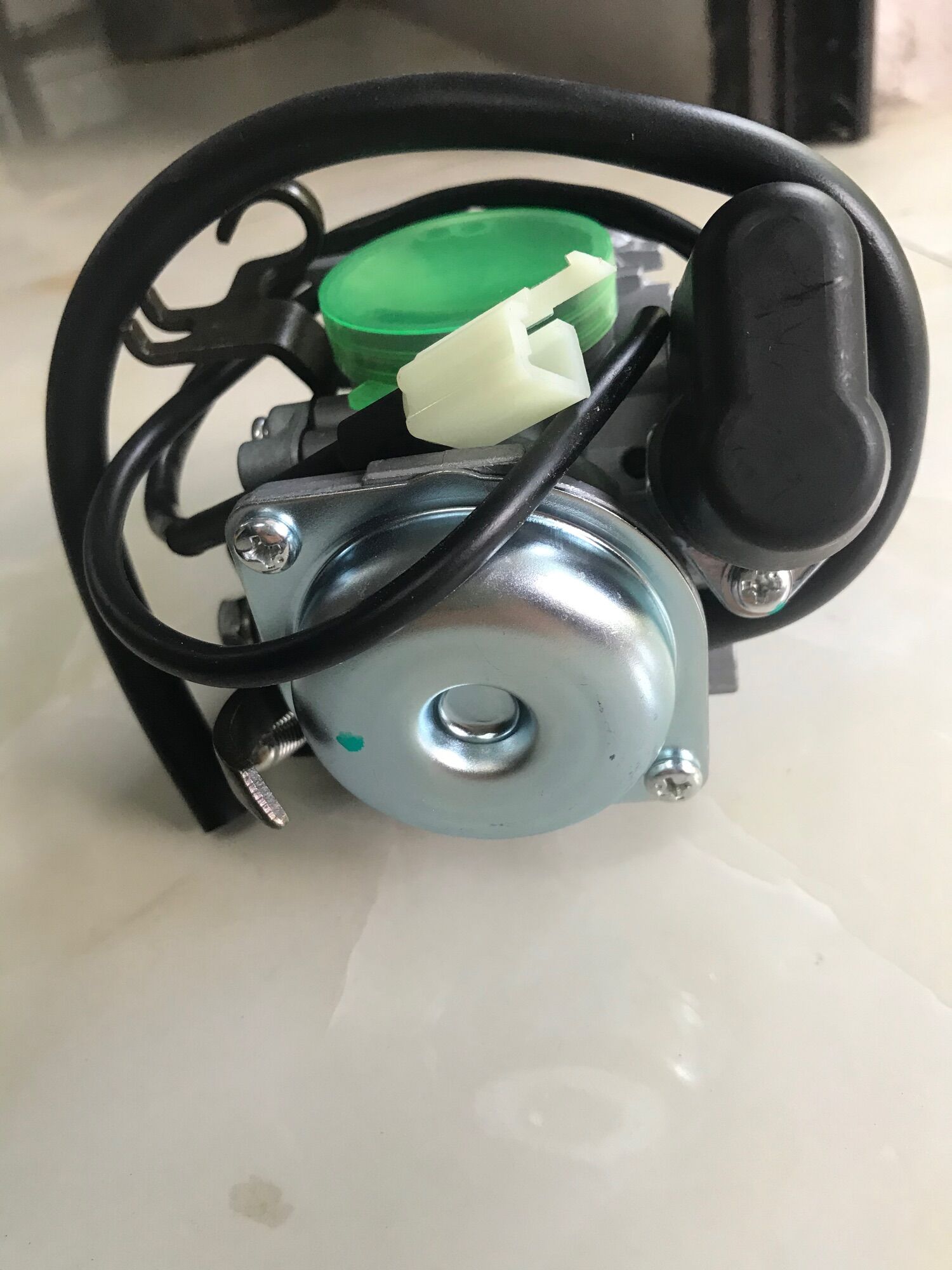 Chế ( bình xăng con) novo 125 đời cũ . Hàng mới 100%
