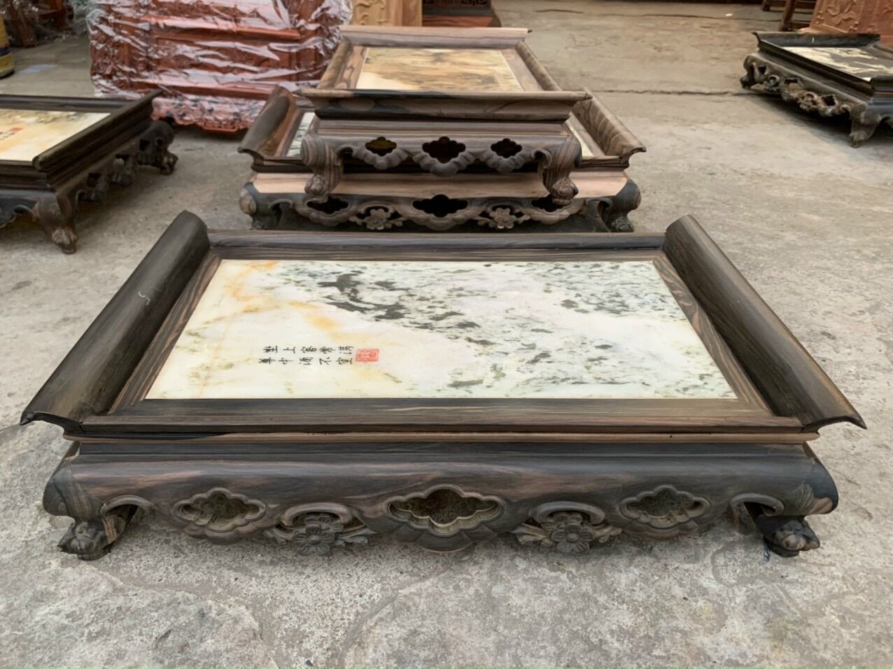 Khay trà bông mai mặt đá gỗ mun sang trọng bàn khách
