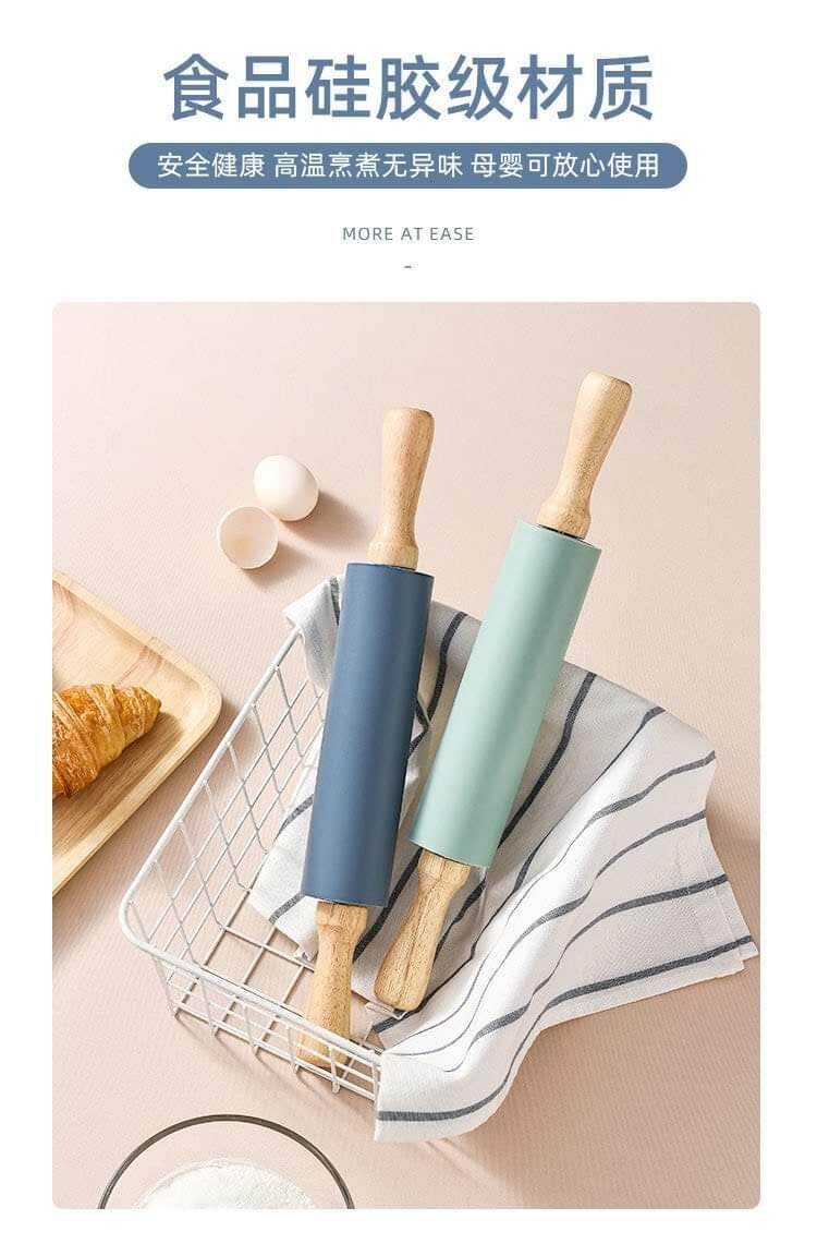 Set thảm nhào bột + cây lăn bột của hãng Josogo